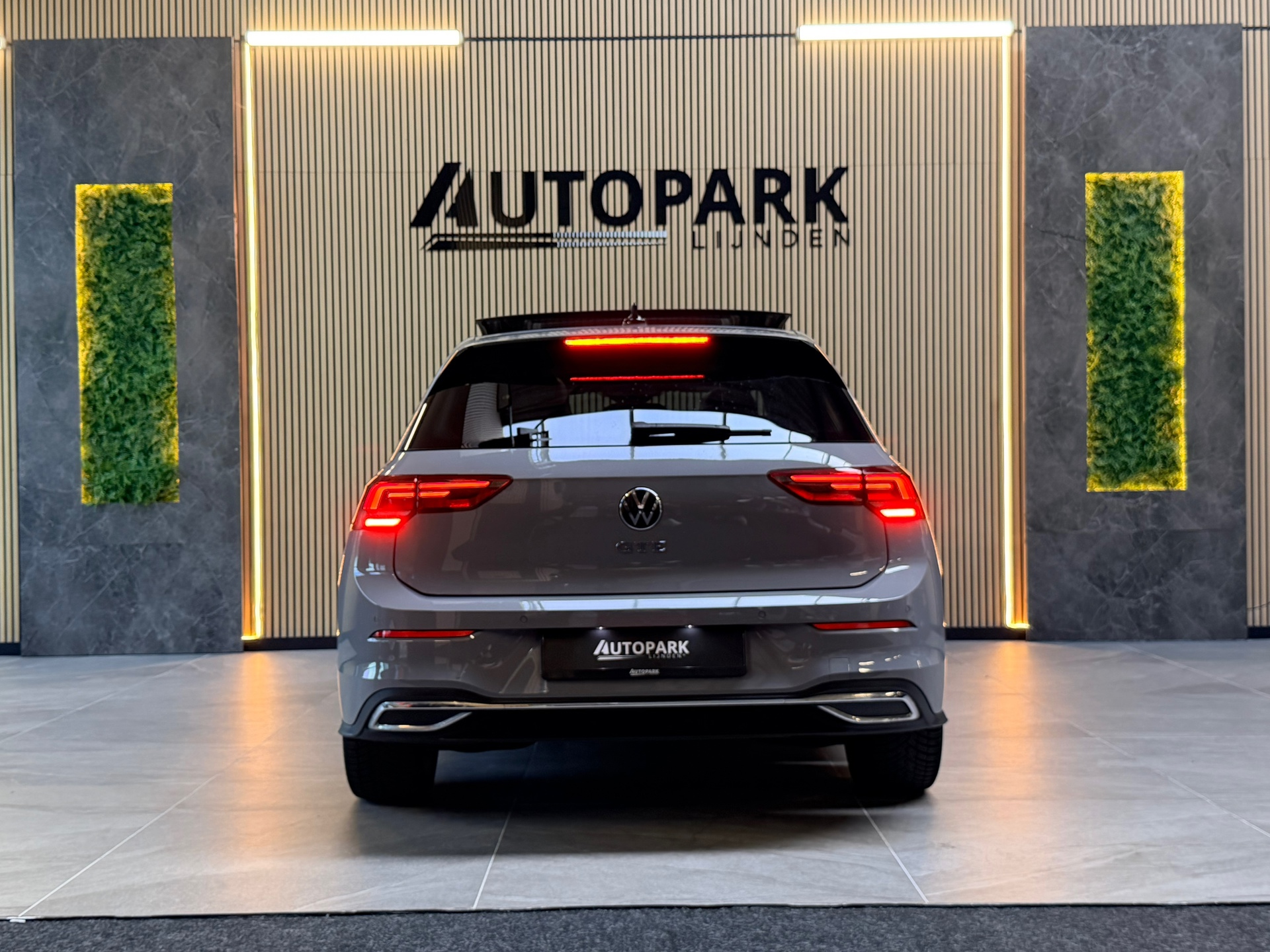 Foto van Volkswagen Golf GTE