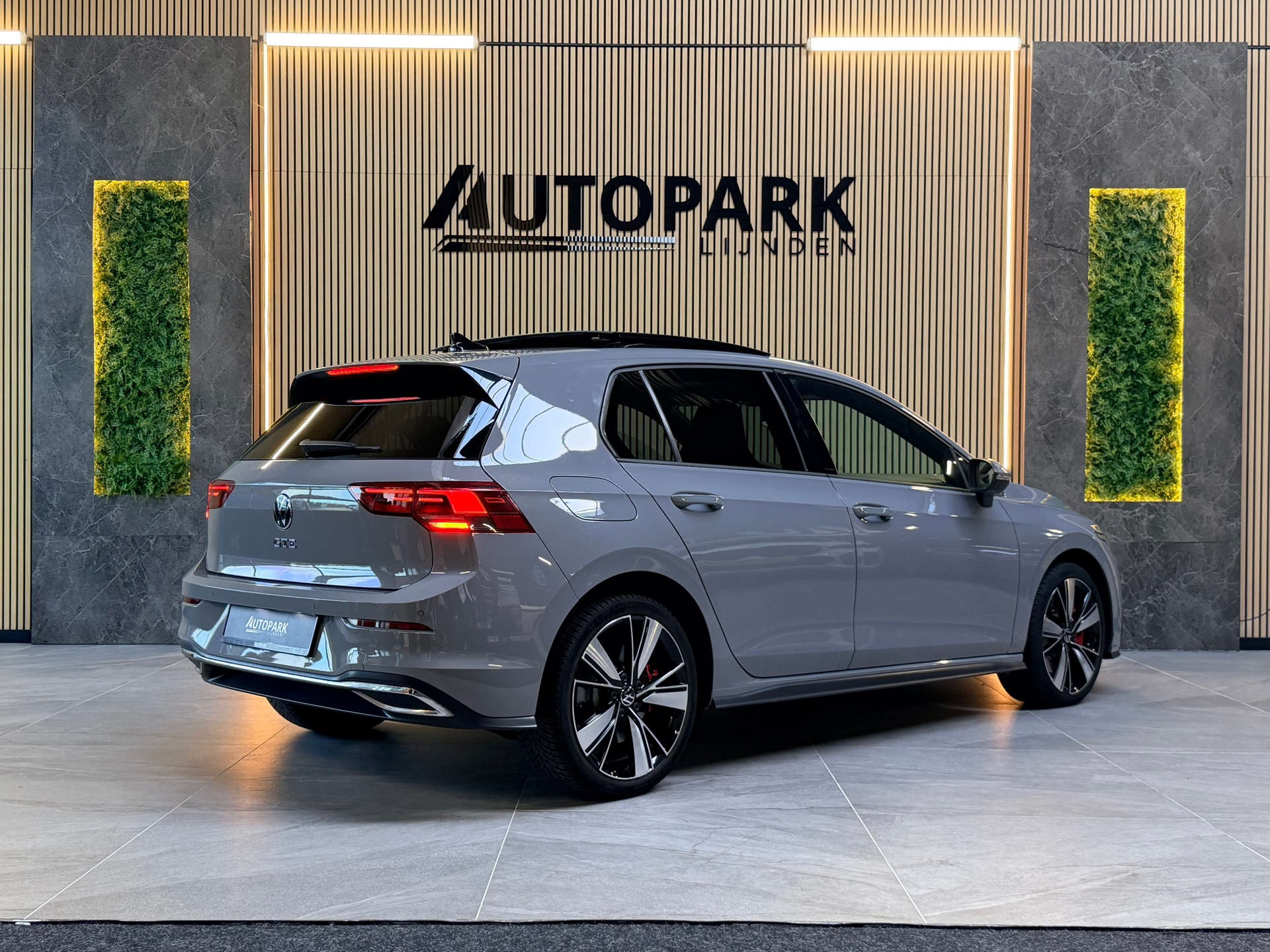Foto van Volkswagen Golf GTE