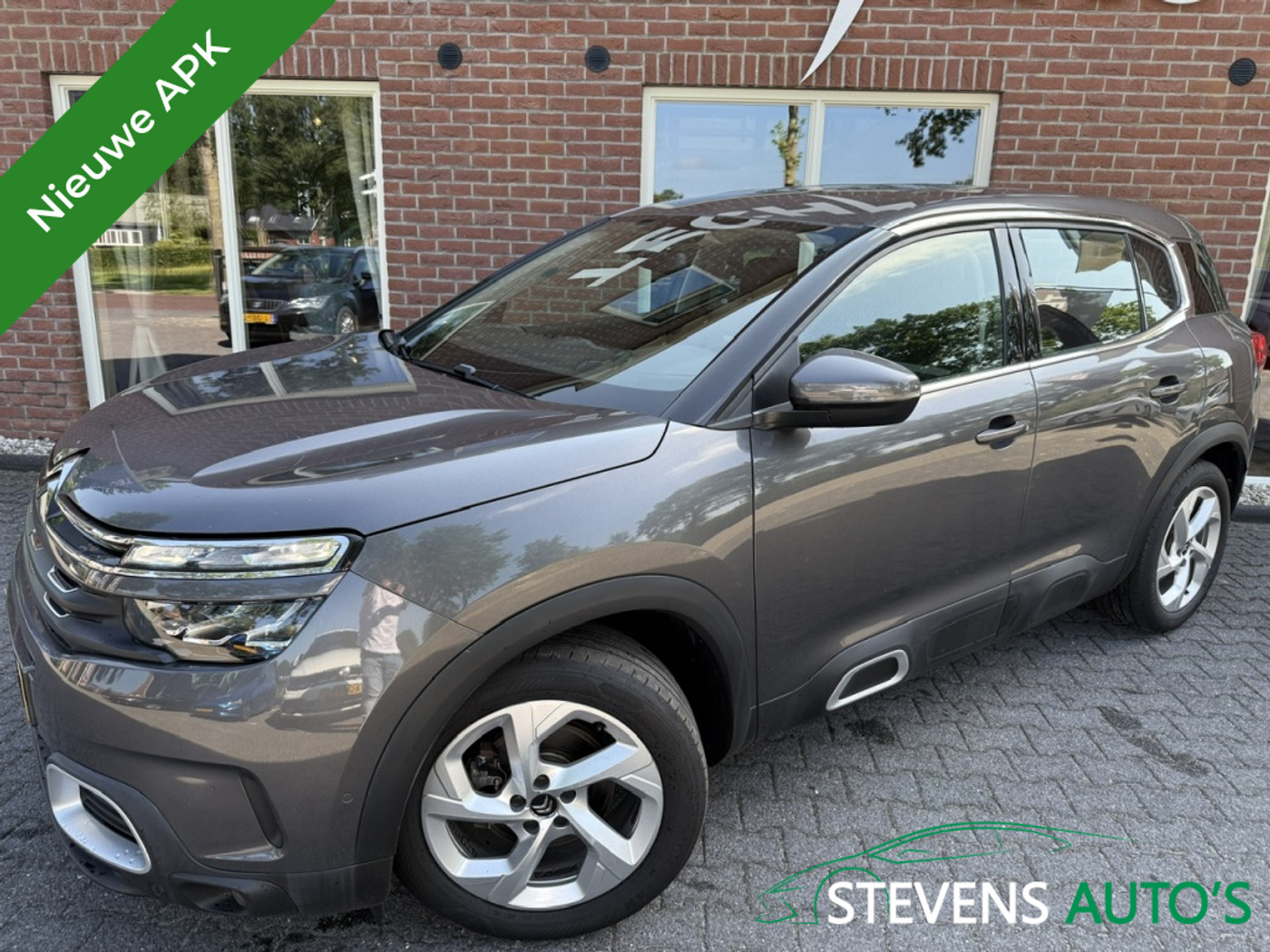 Citroen C5 Aircross 1.2 PureTech Business 2021 - voorkant