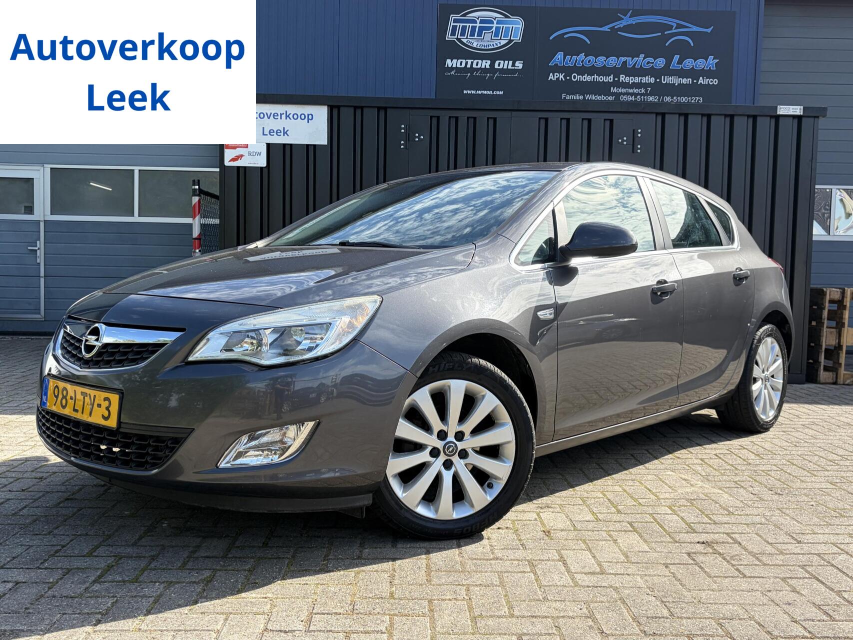 Opel Astra 1.4 Turbo Sport 2010 - voorkant