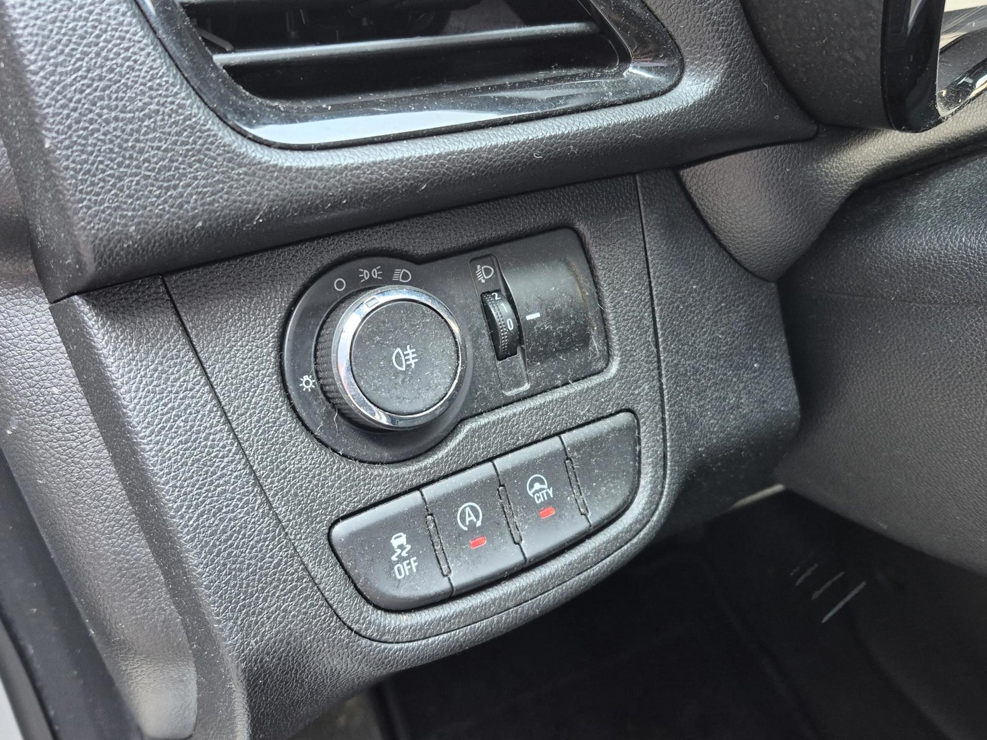 Foto van Opel Karl / Viva