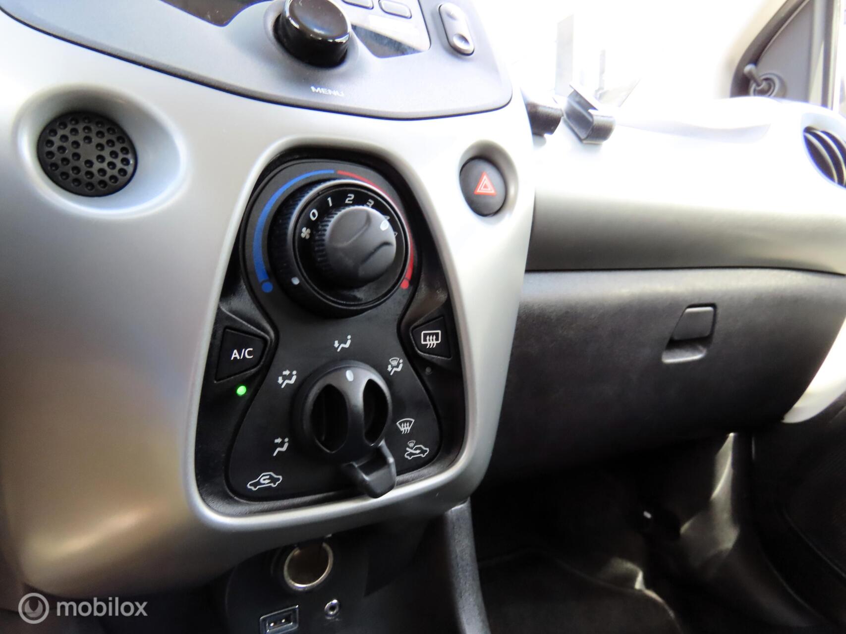Foto van Peugeot Peugeot 108