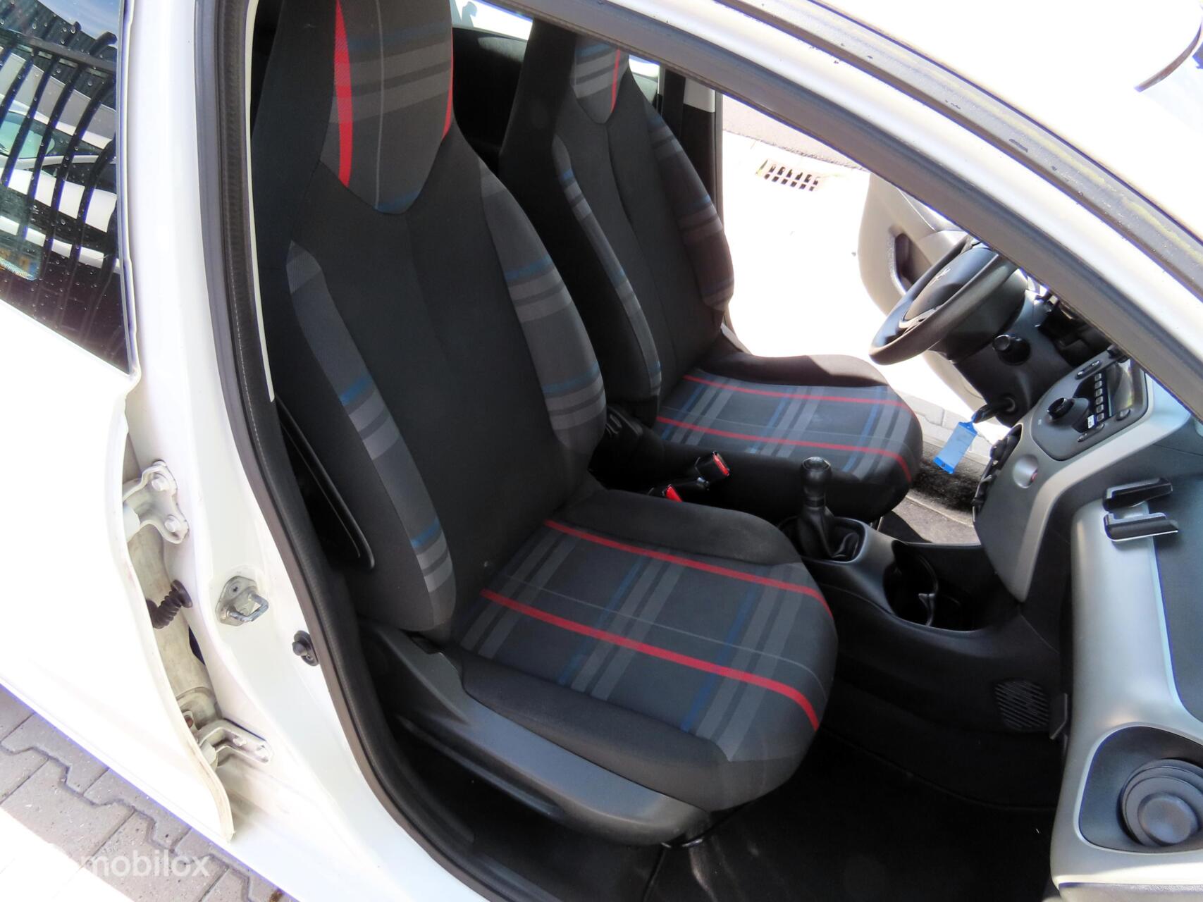 Foto van Peugeot Peugeot 108