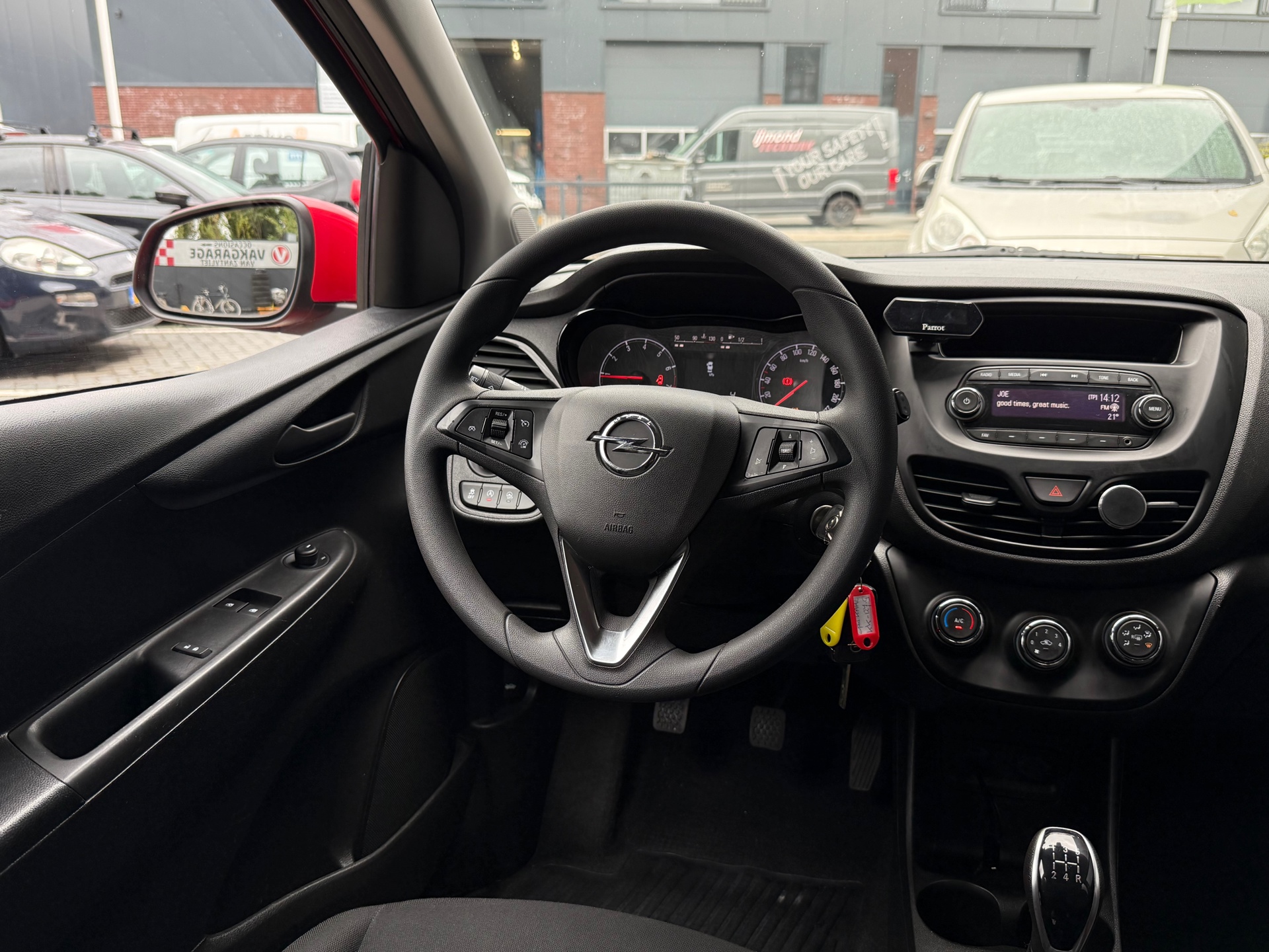Foto van Opel Karl / Viva