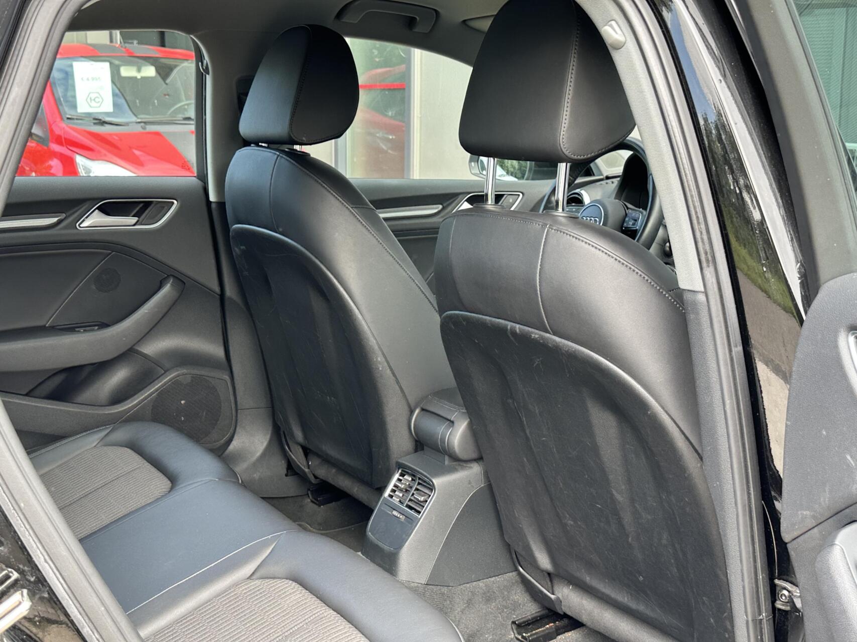 Foto van Audi A3 Limousine