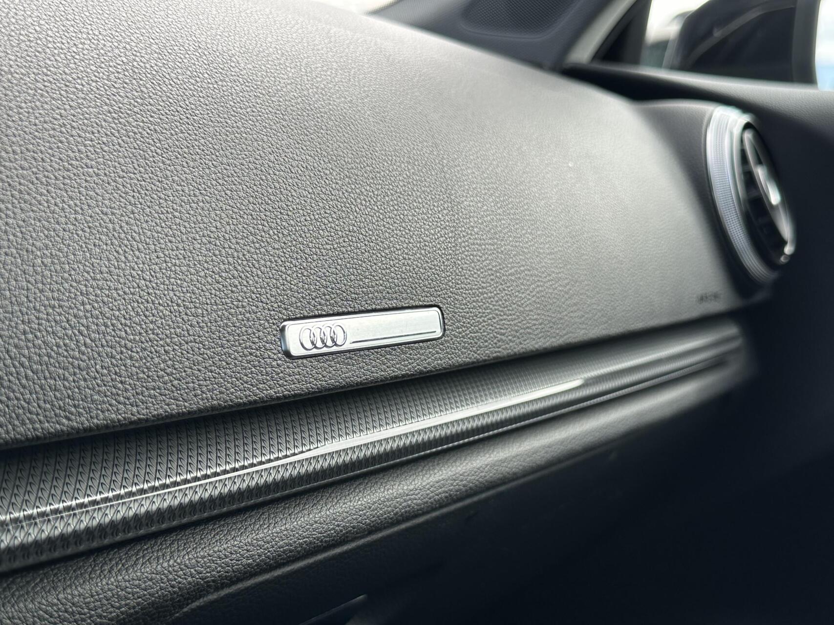 Foto van Audi A3 Limousine