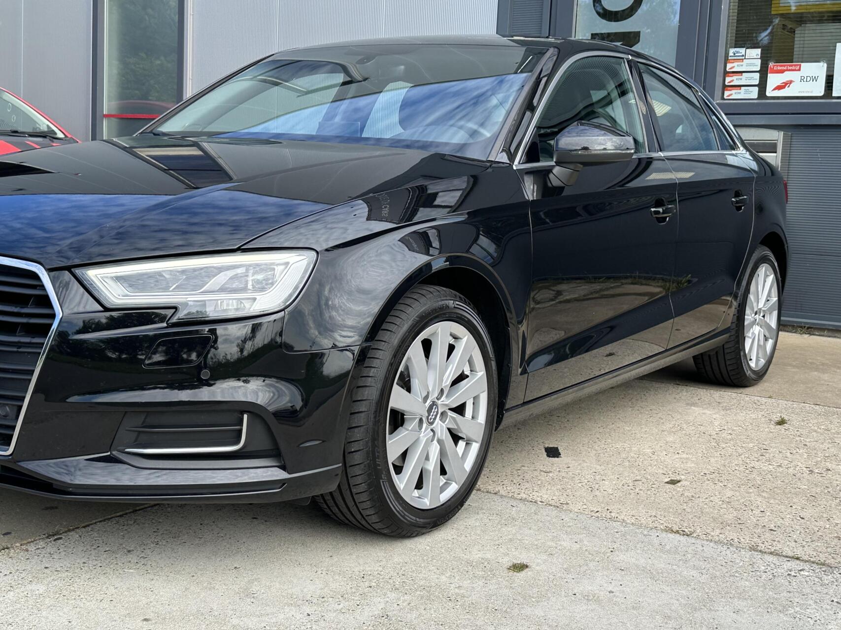 Foto van Audi A3 Limousine