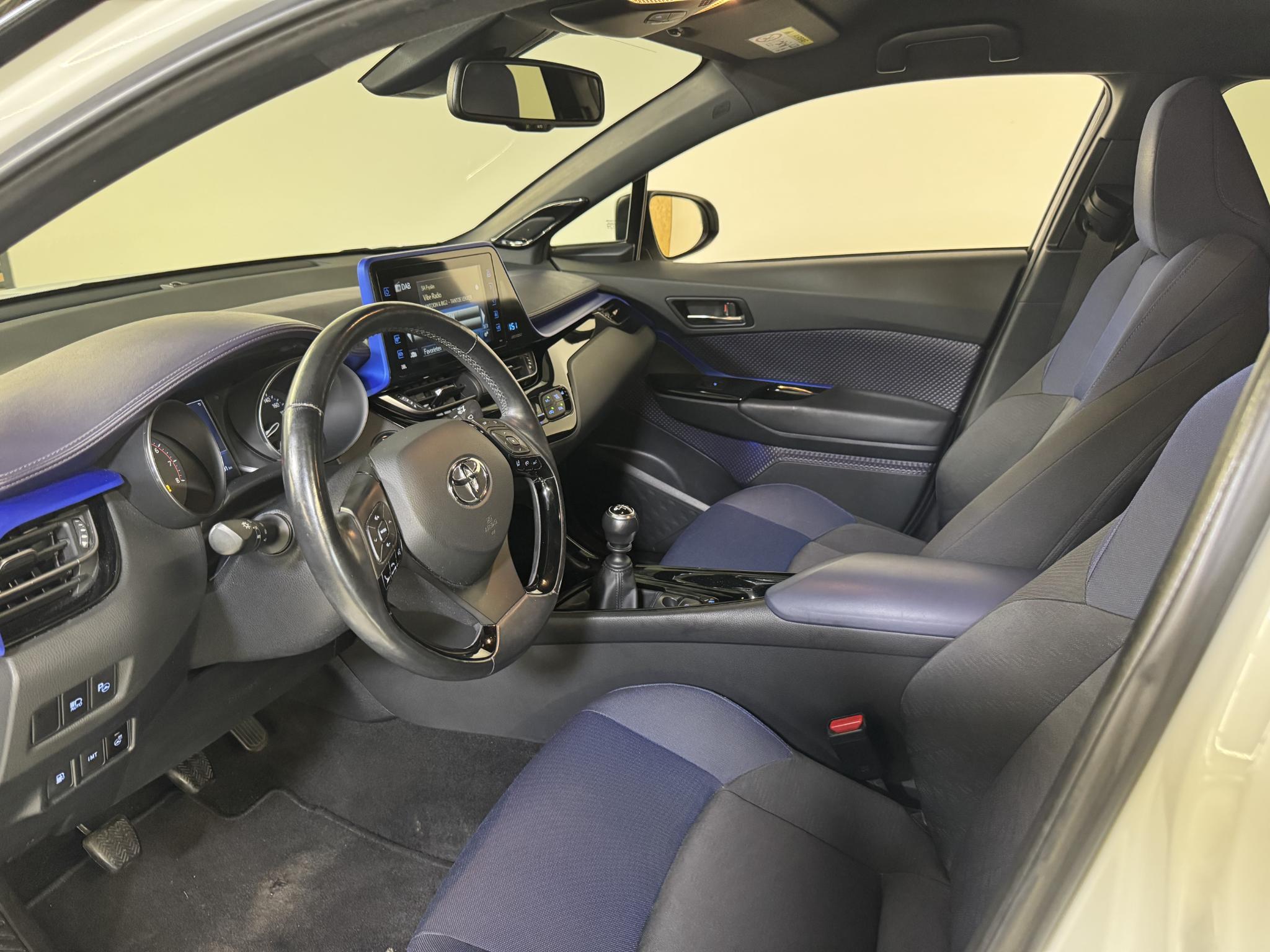 Foto van Toyota C-hr
