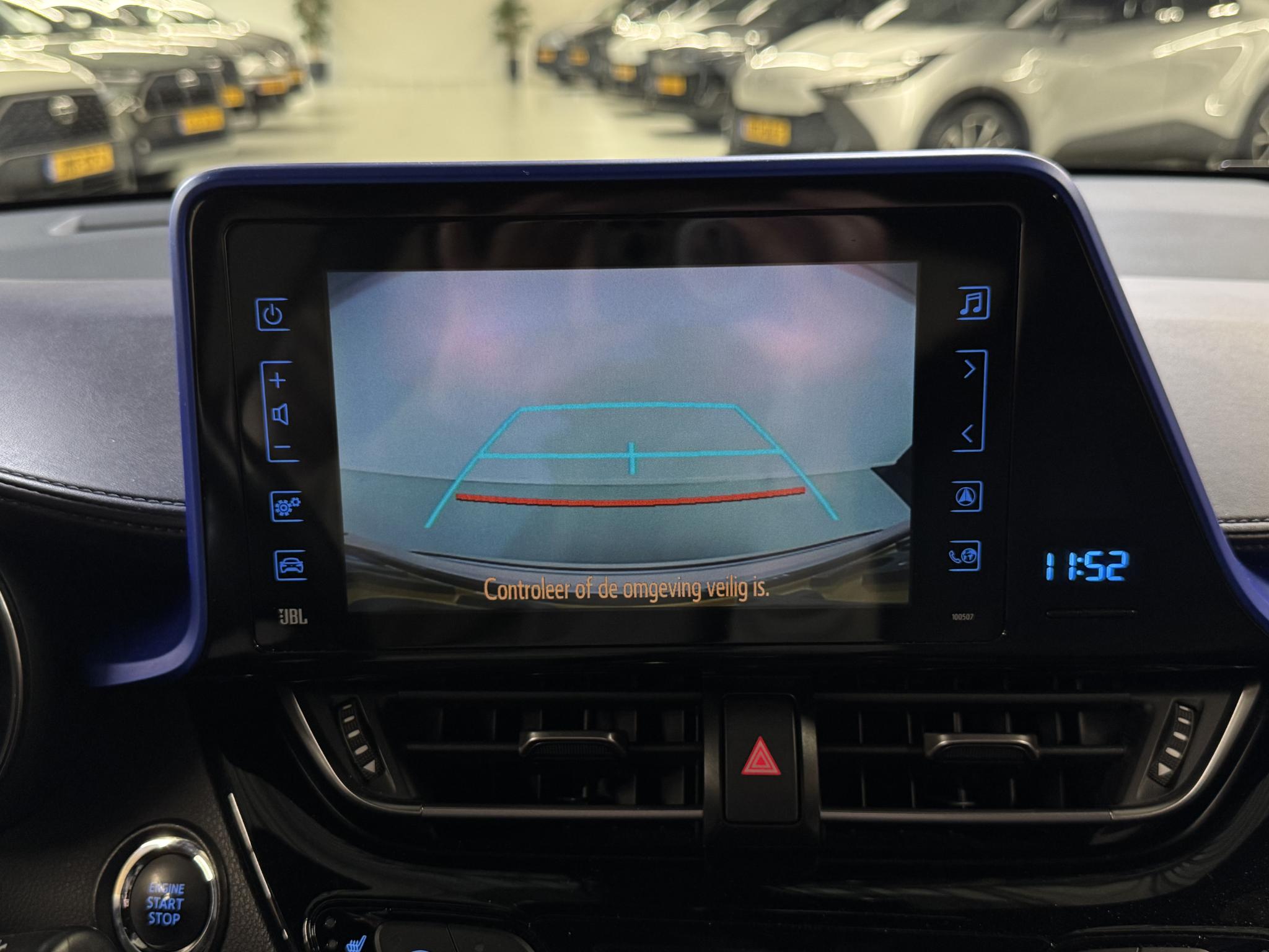 Foto van Toyota C-hr