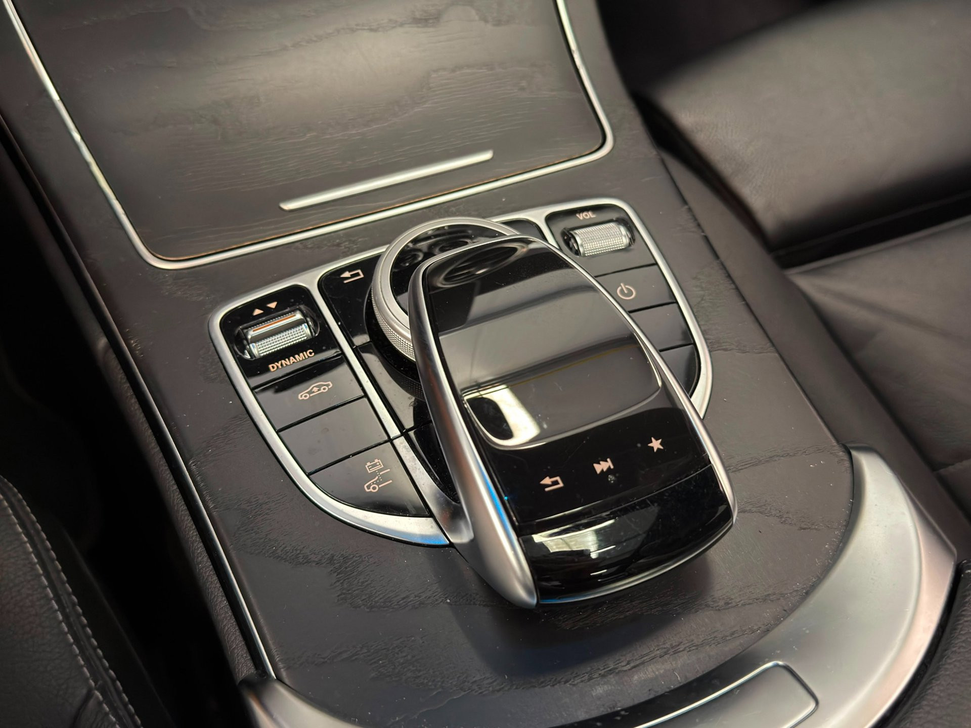 Foto van Mercedes-Benz C 350 E