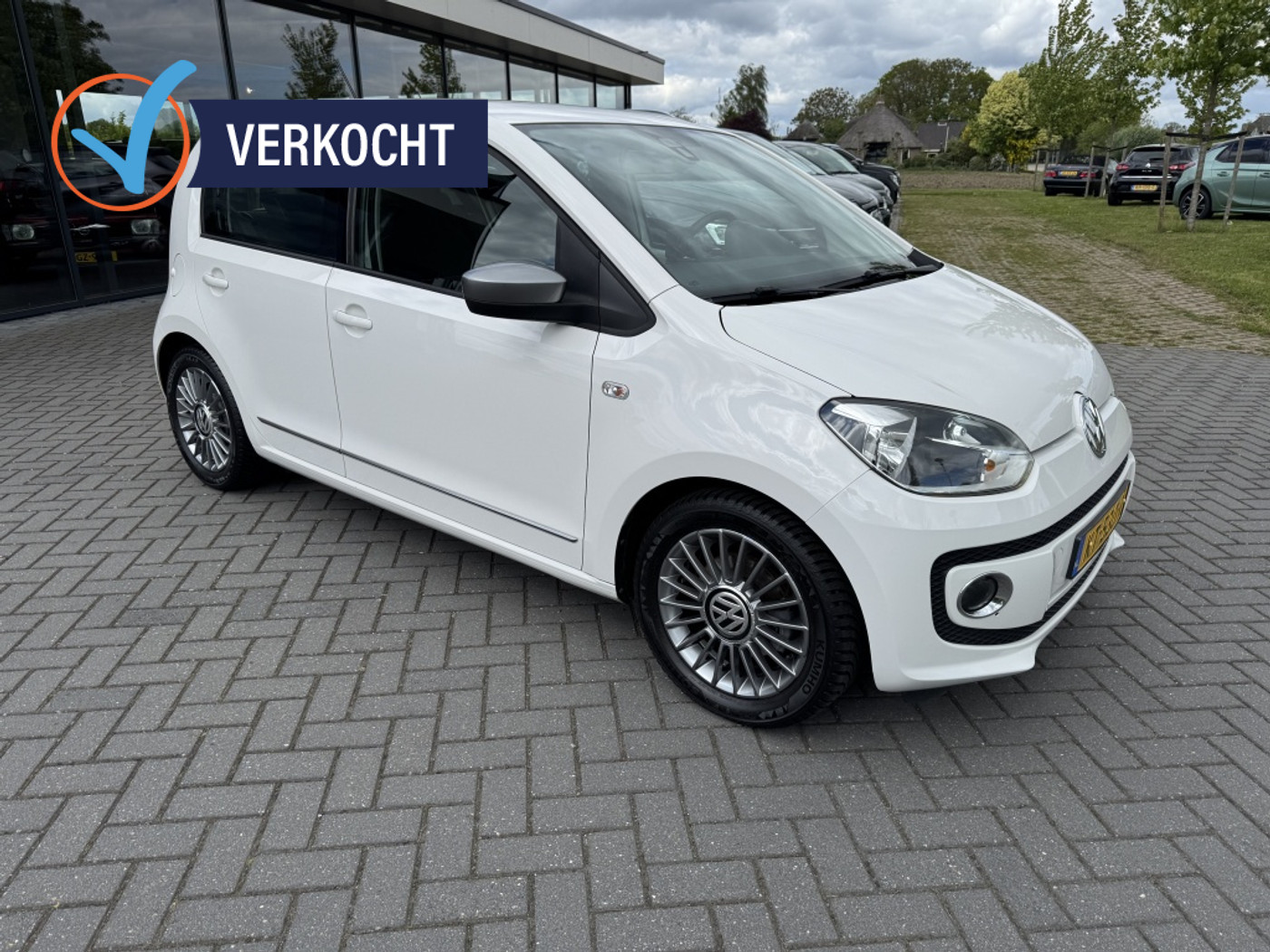 Volkswagen Up 1.0 groove up! BlM. 2013 - voorkant