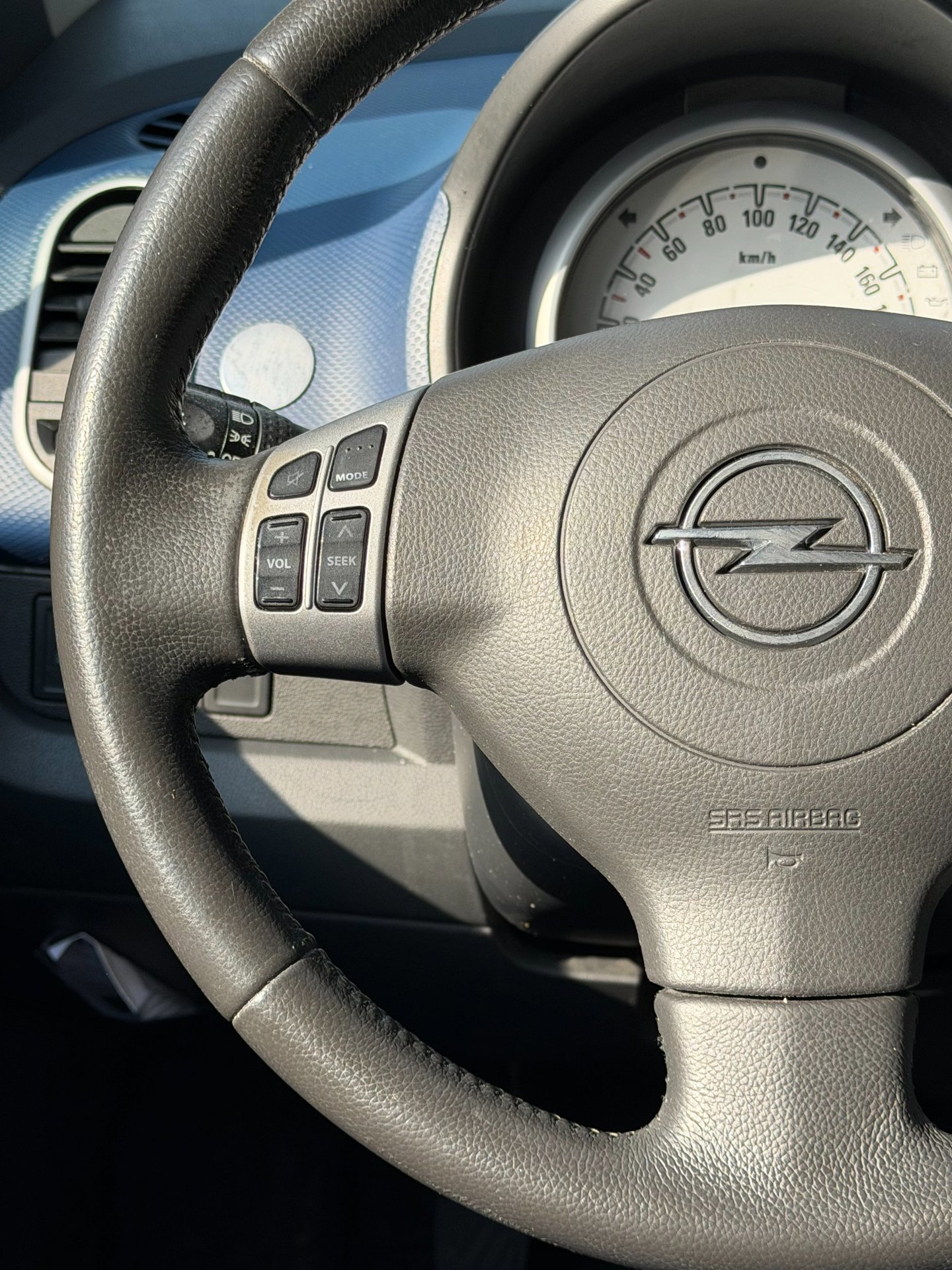 Foto van Opel Agila