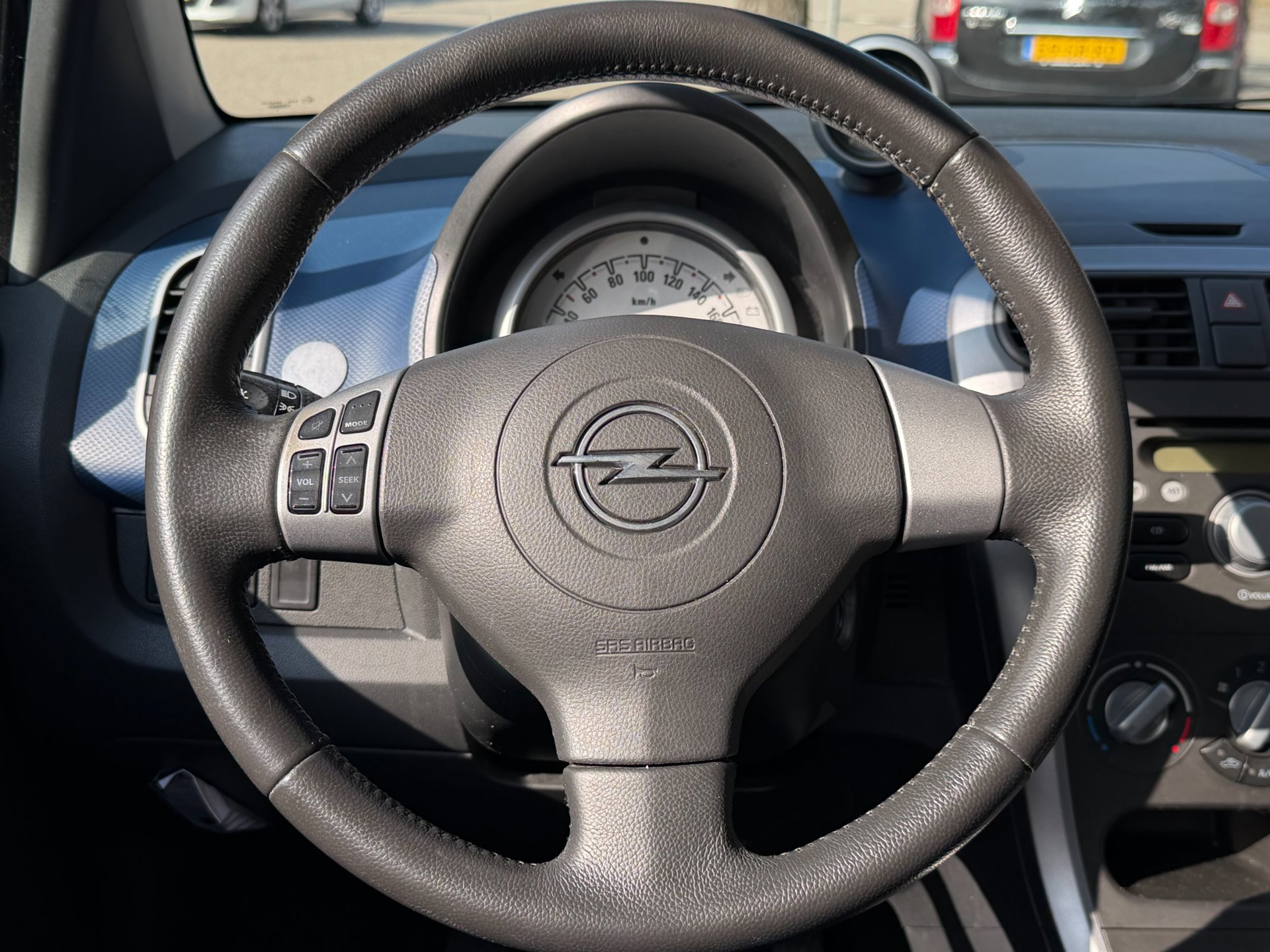 Foto van Opel Agila
