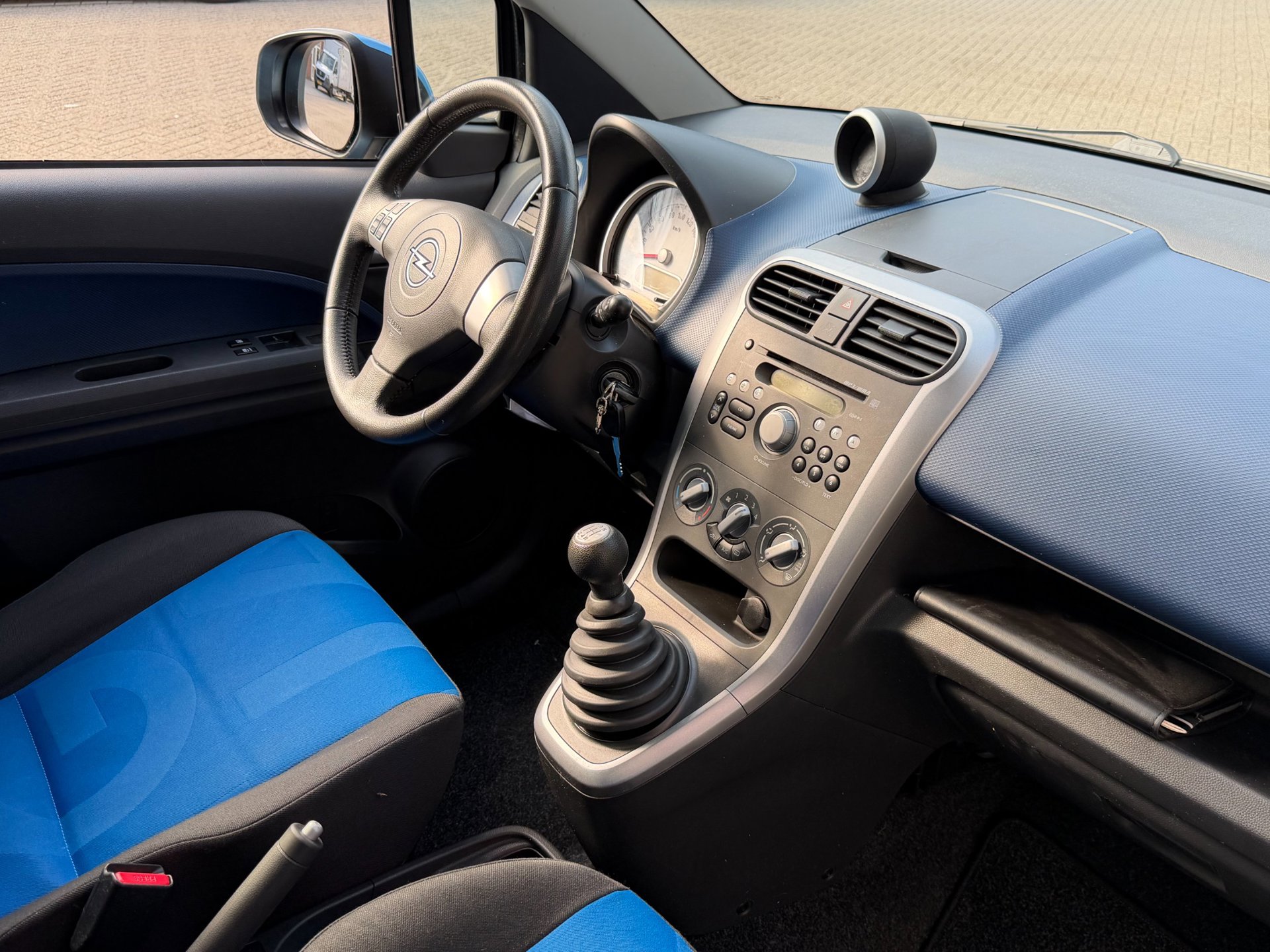 Foto van Opel Agila