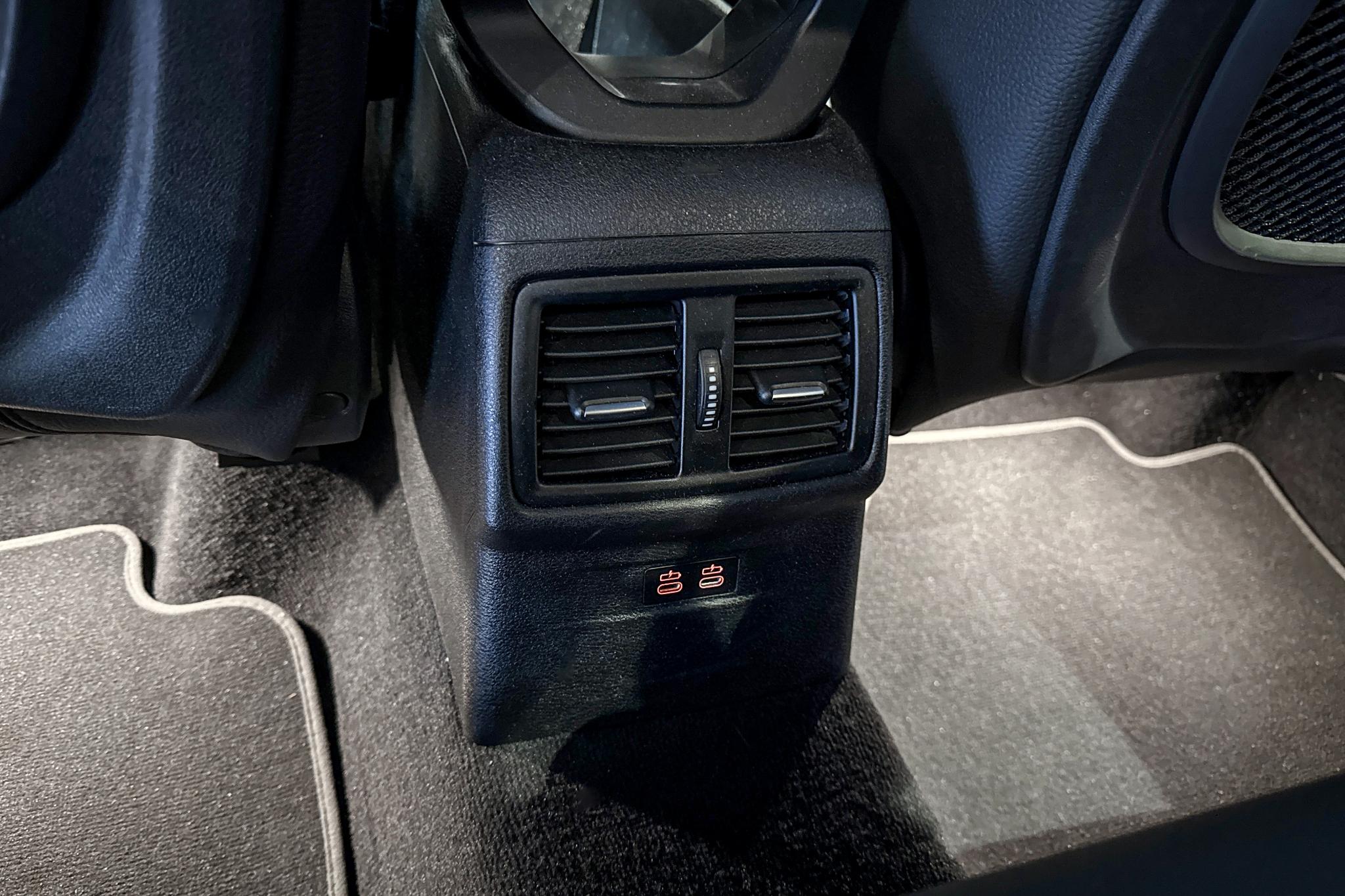 Foto van BMW X1 Sdrive20i