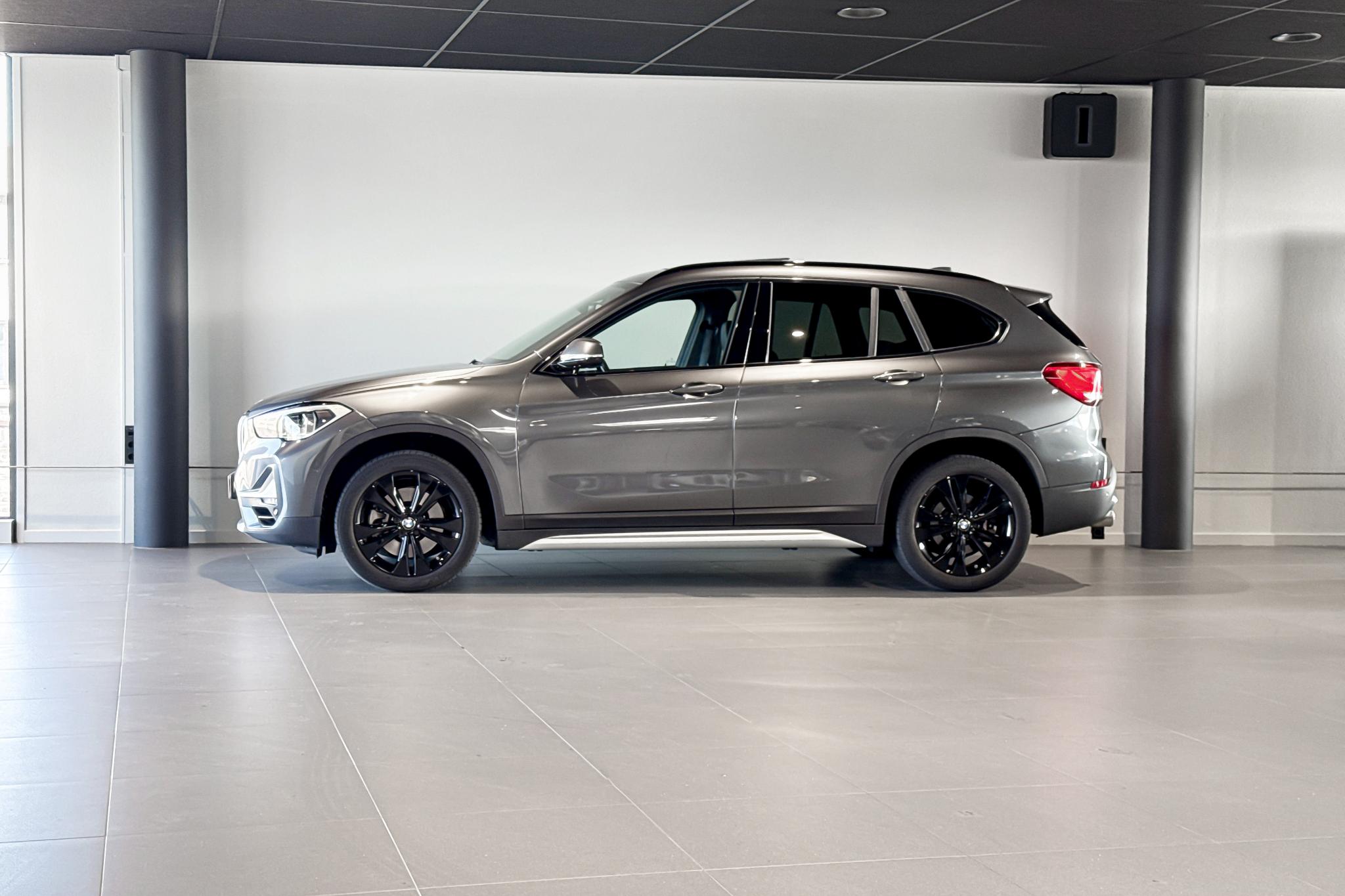 Foto van BMW X1 Sdrive20i