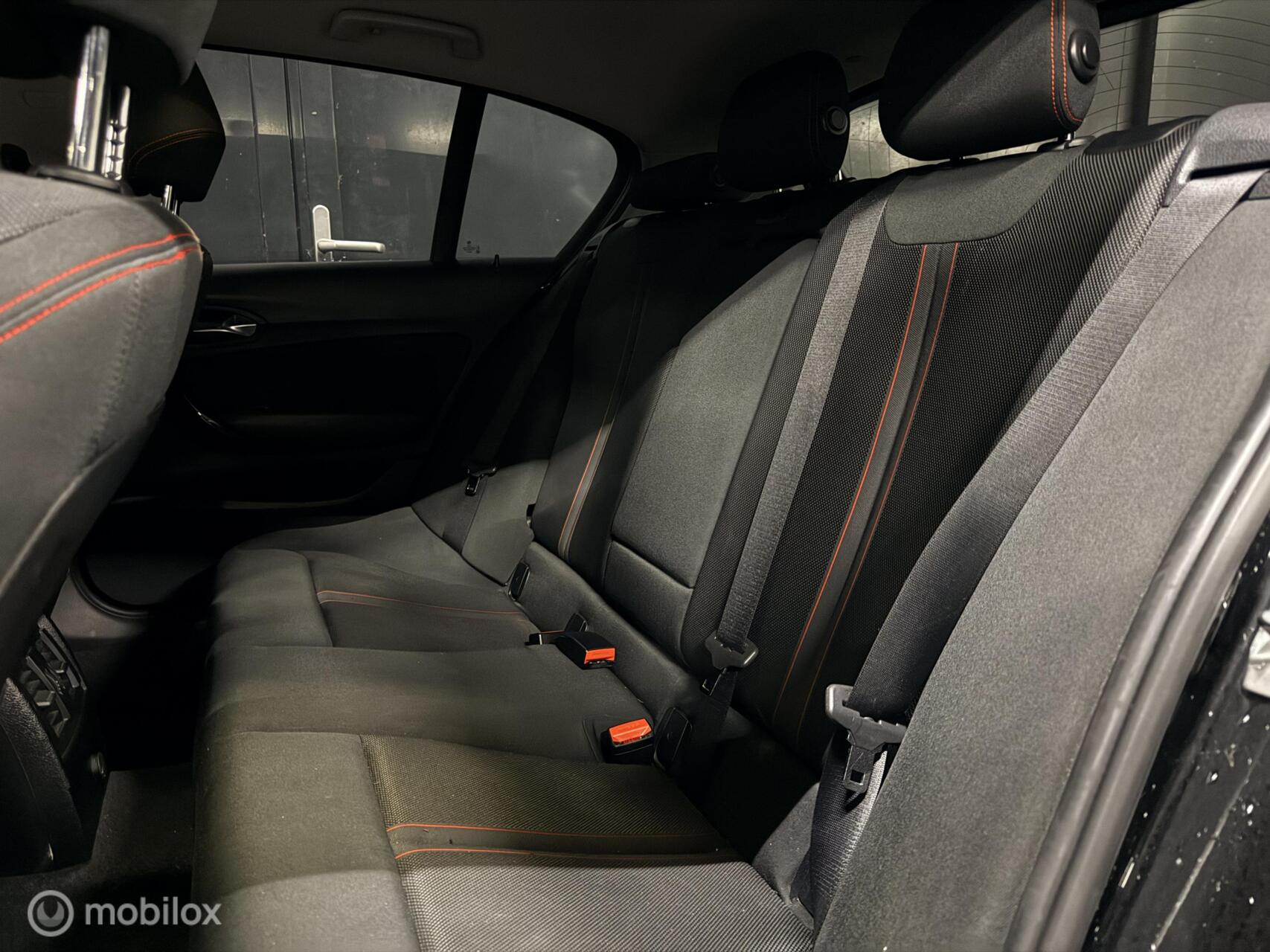 Foto van BMW 118i