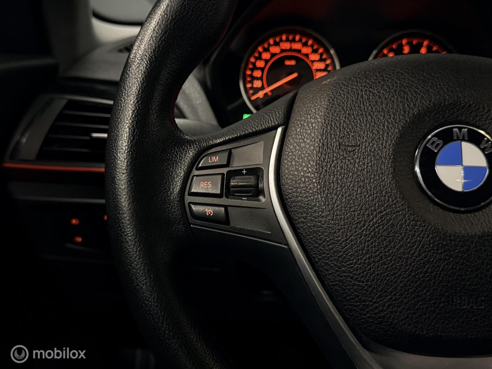 Foto van BMW 118i