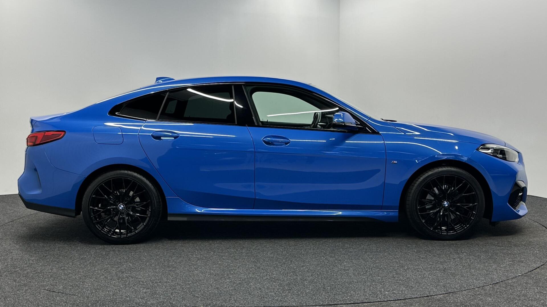 Foto van BMW 218i