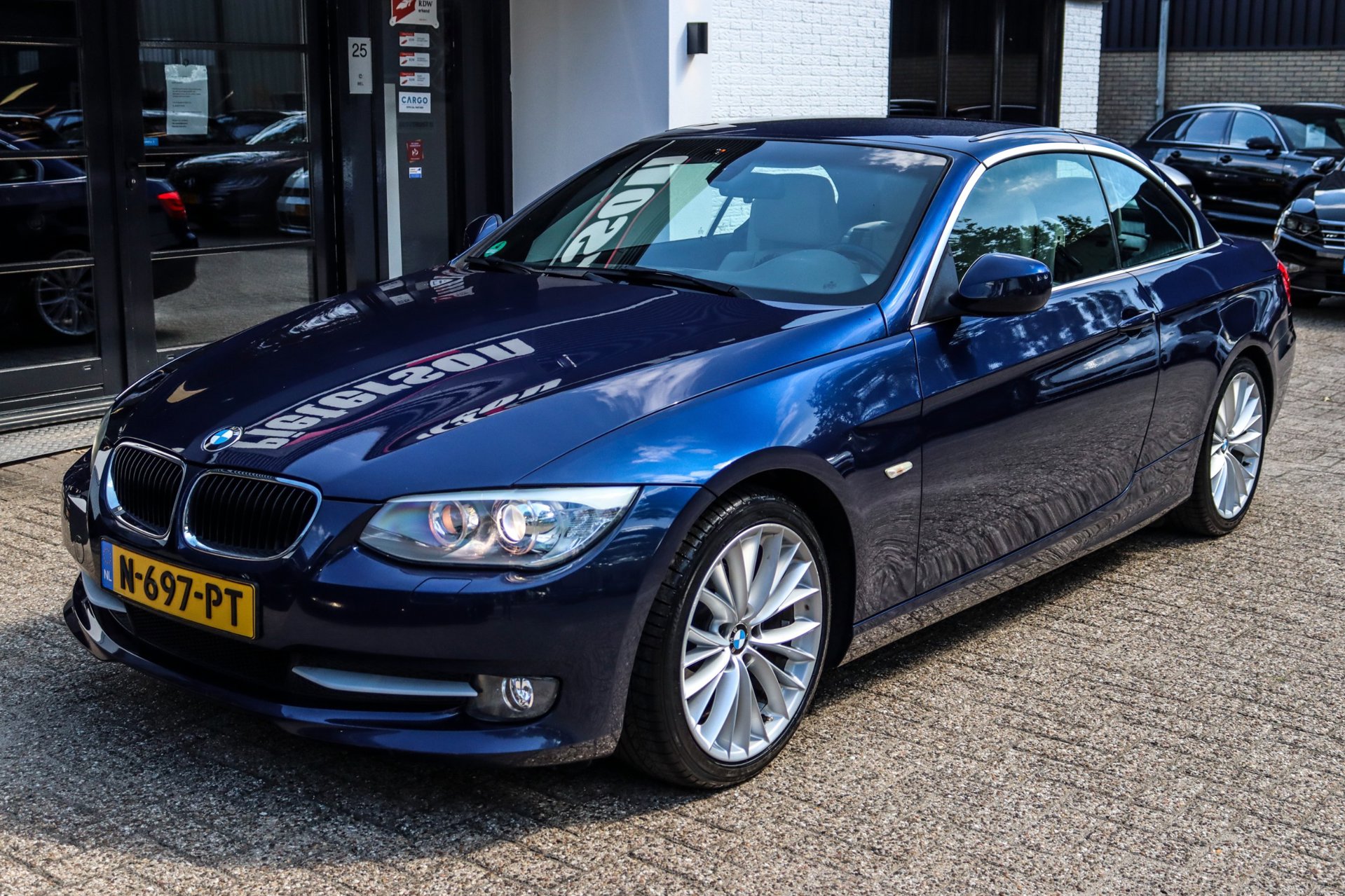 Foto van BMW 320i