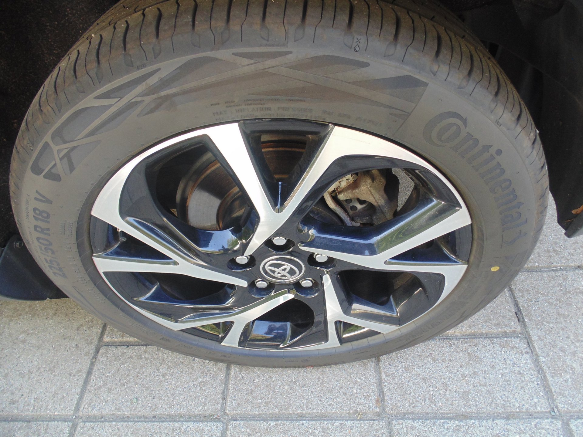 Foto van Toyota Toyota C-hr