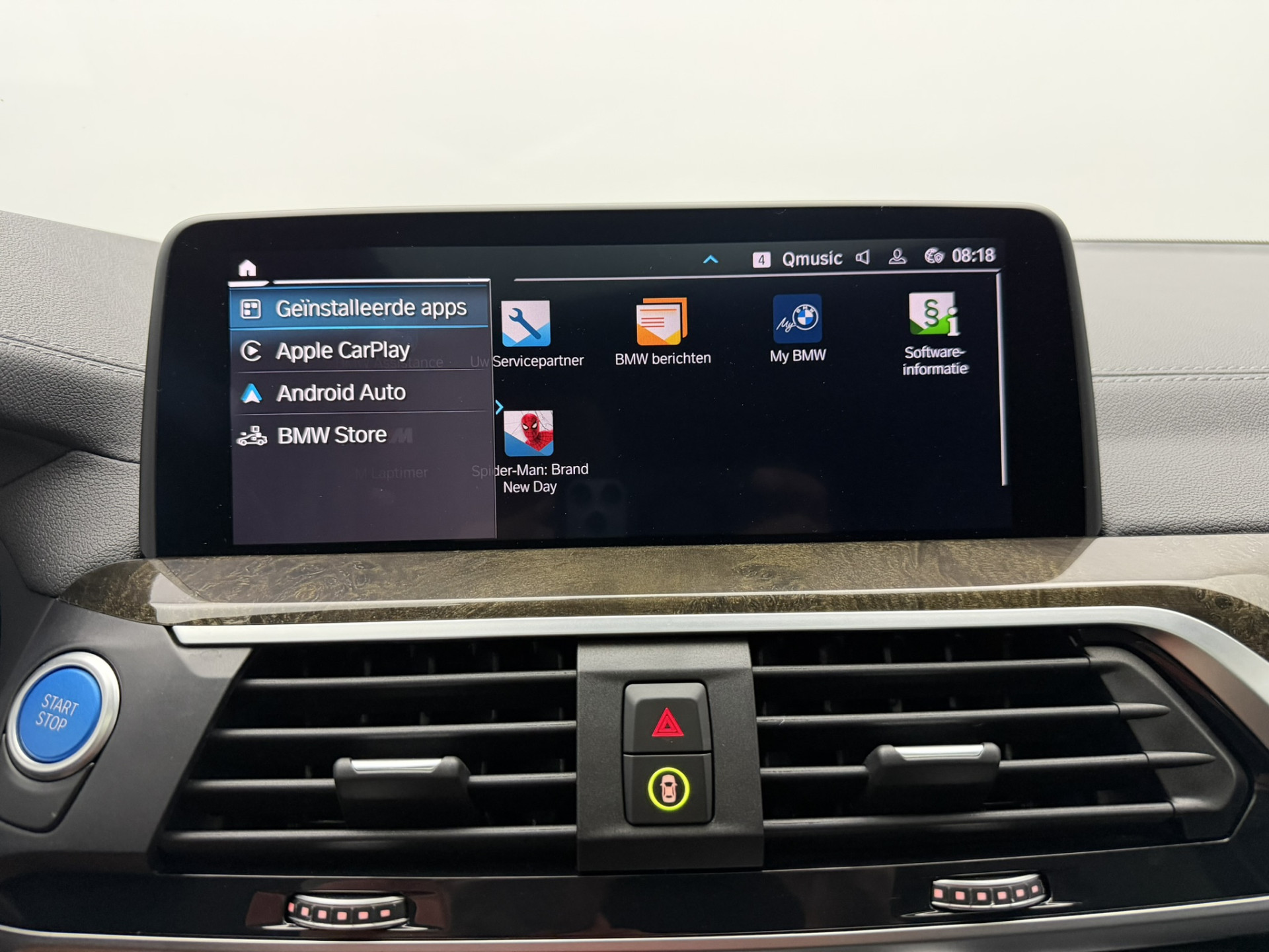 Foto van BMW Ix3