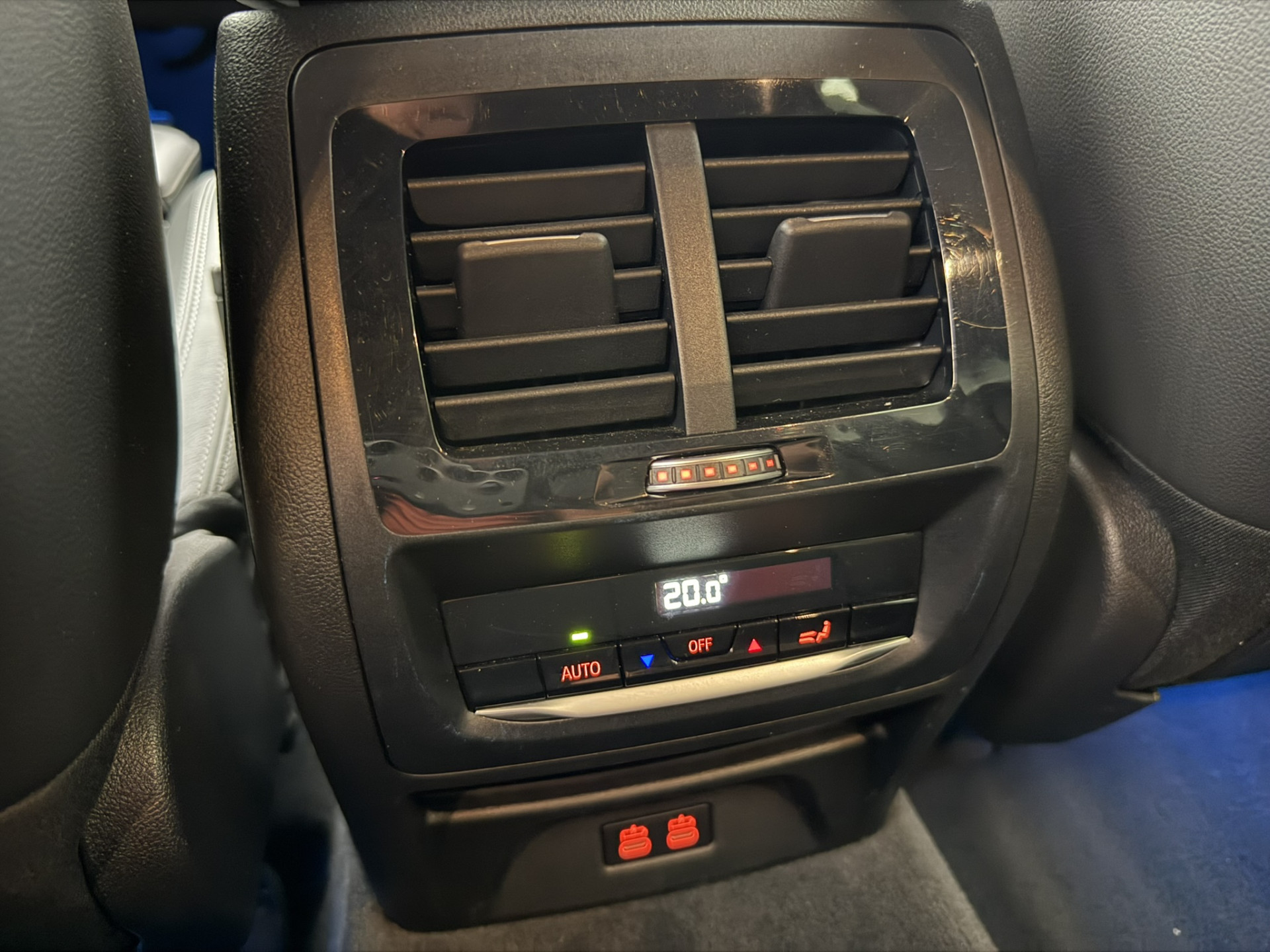 Foto van BMW Ix3