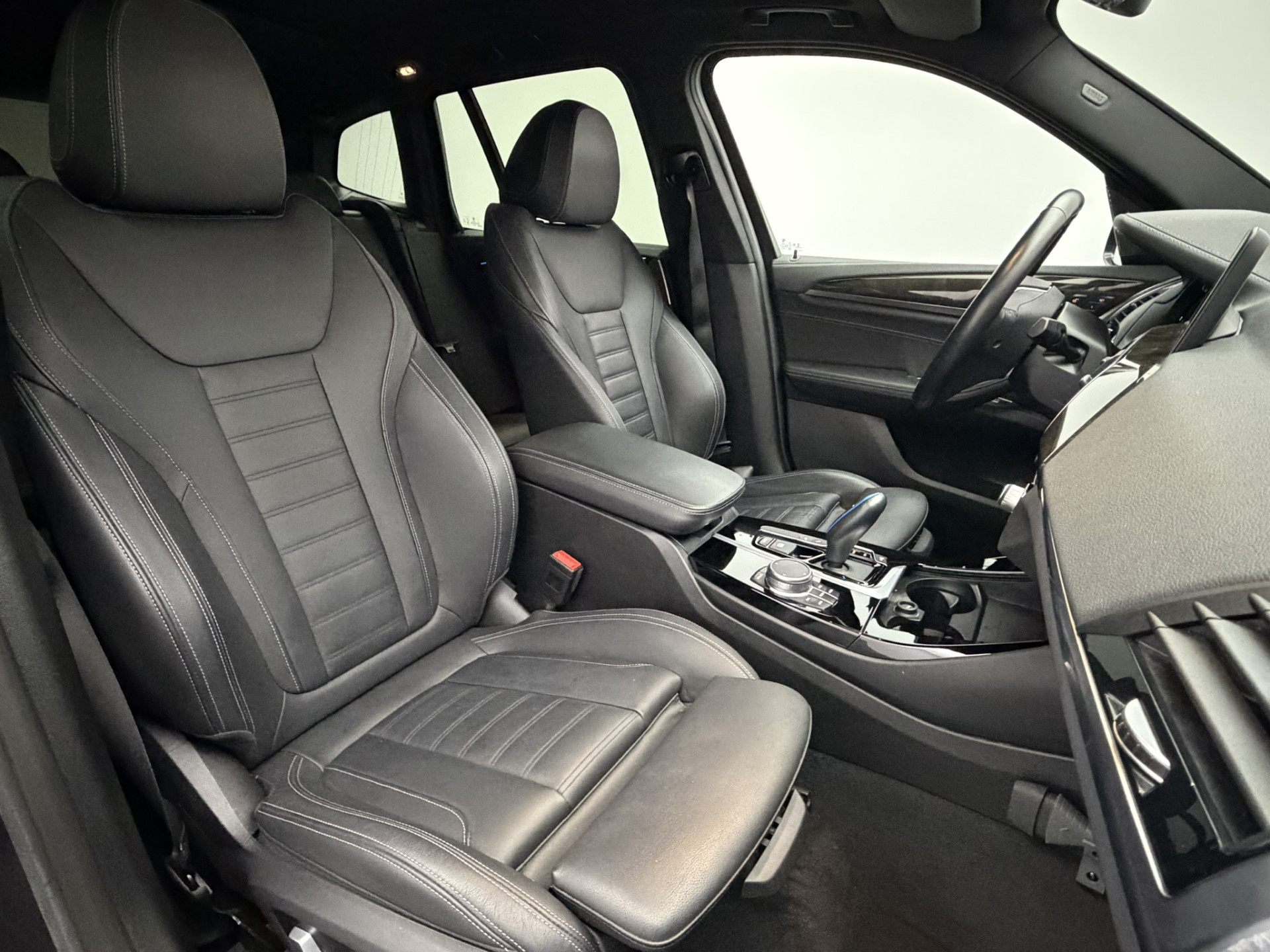Foto van BMW Ix3