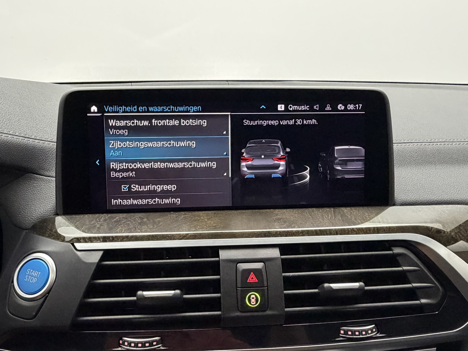 Foto van BMW Ix3