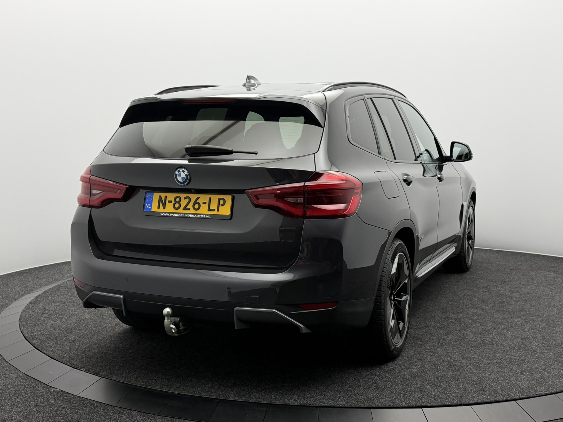 Foto van BMW Ix3
