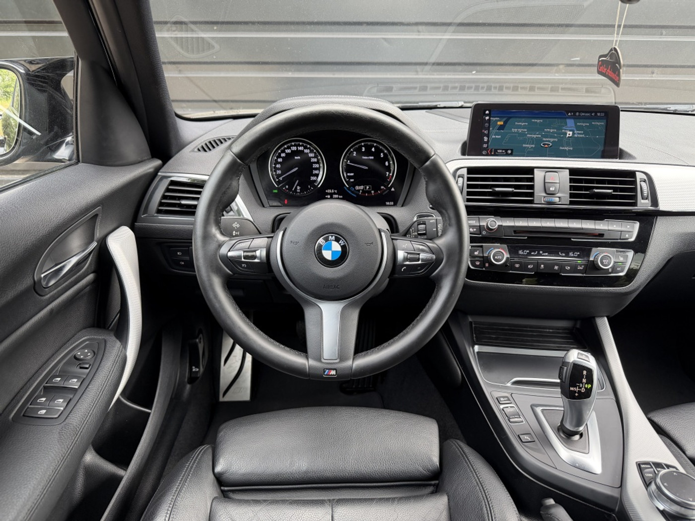 Foto van BMW 118i