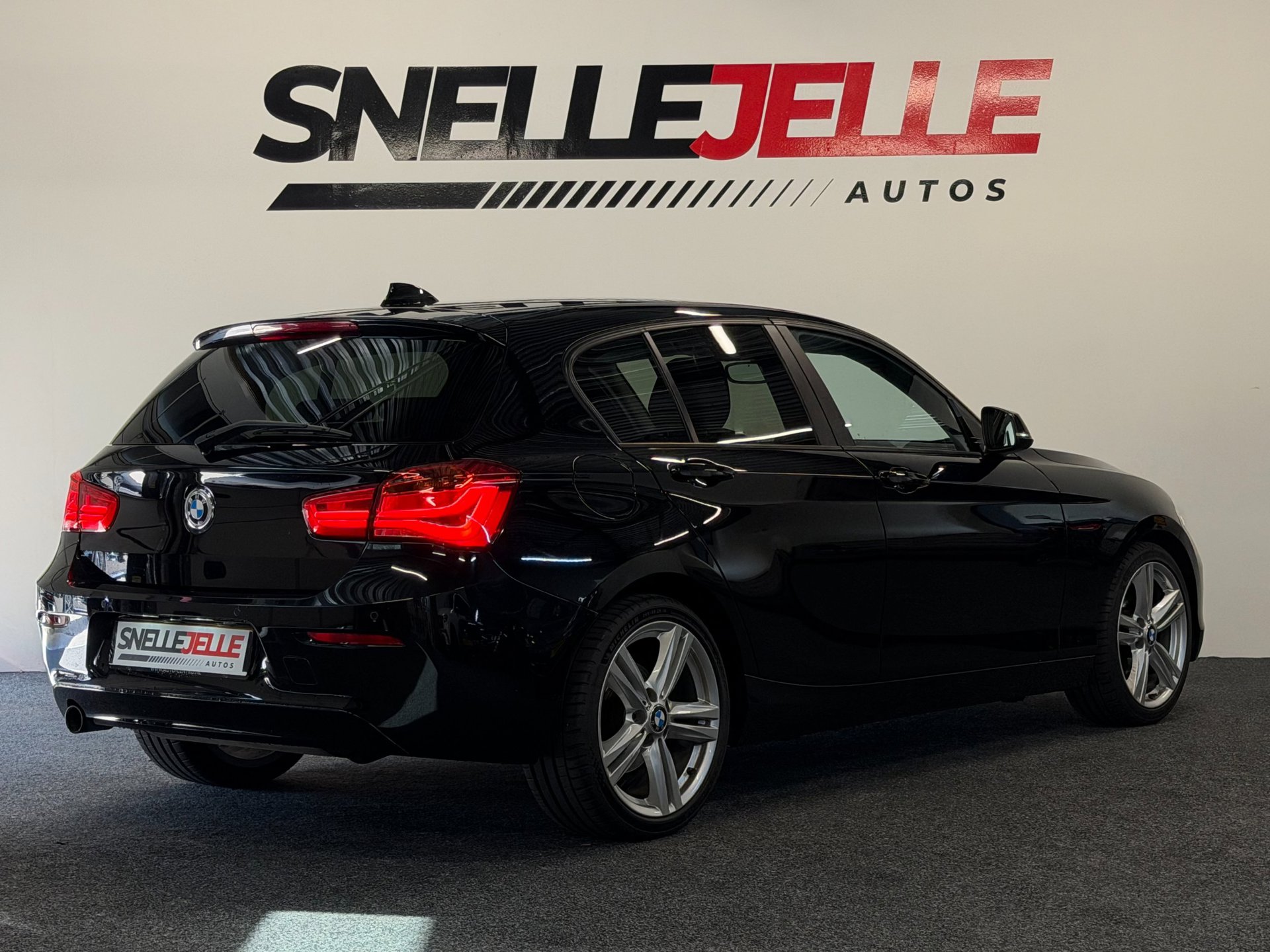 Foto van BMW 118i