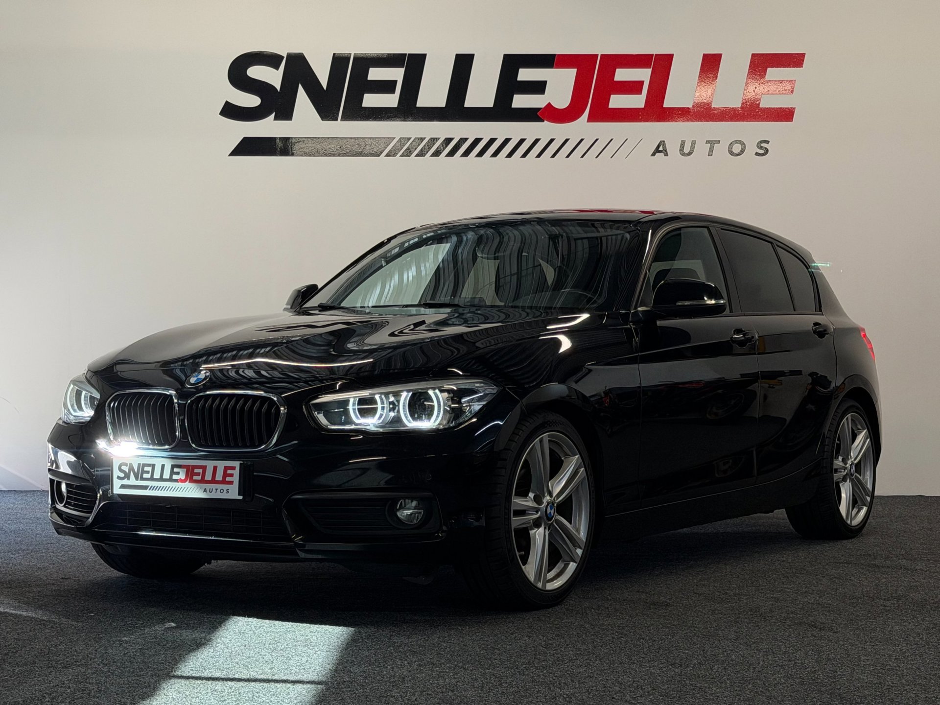 Foto van BMW 118i