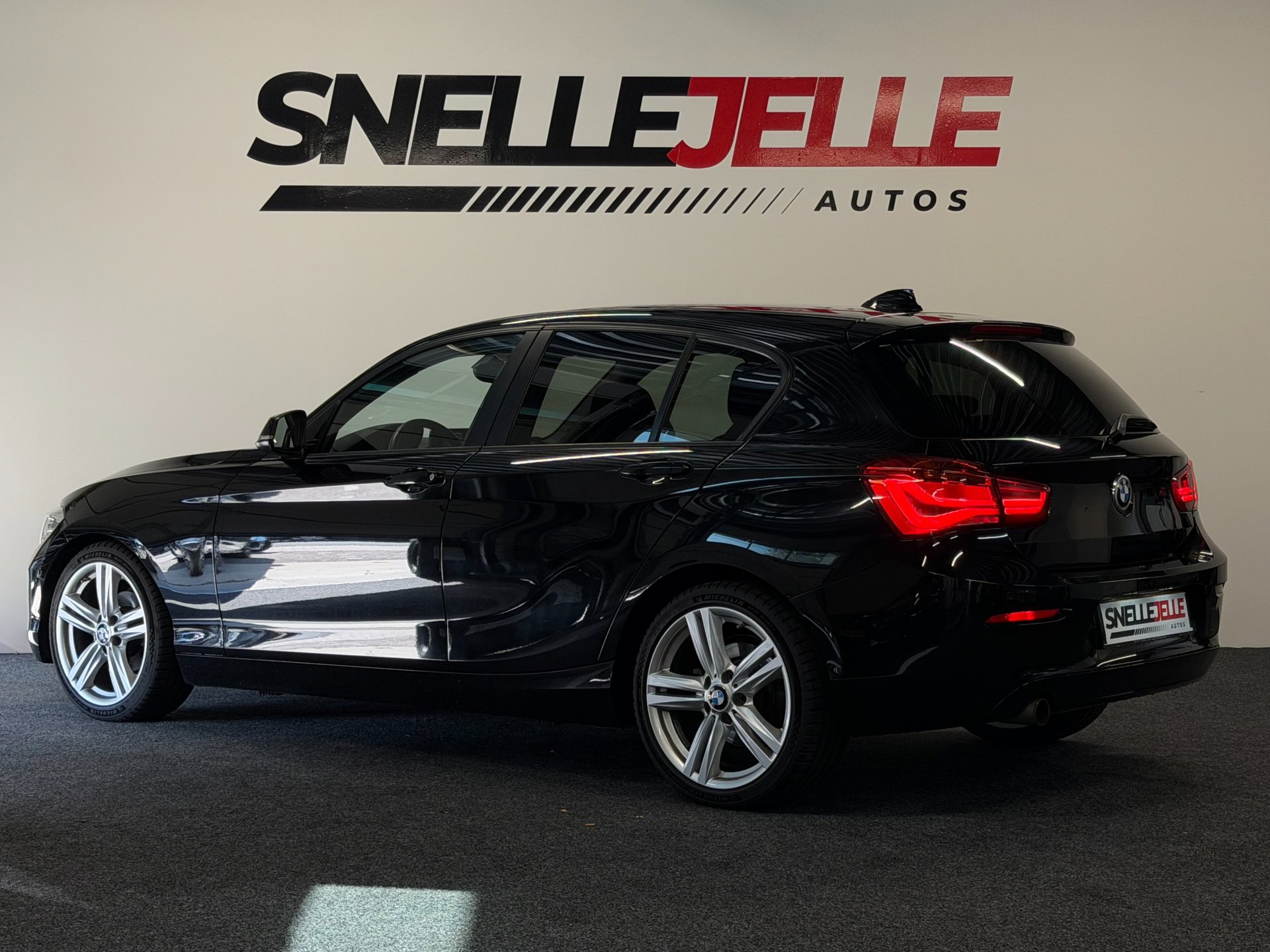 Foto van BMW 118i