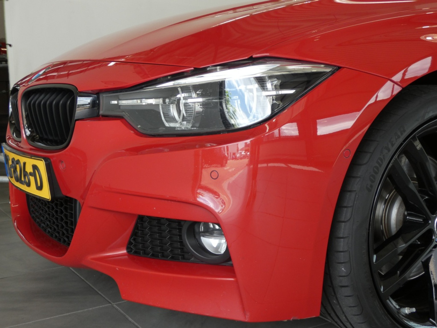 Foto van BMW 330i