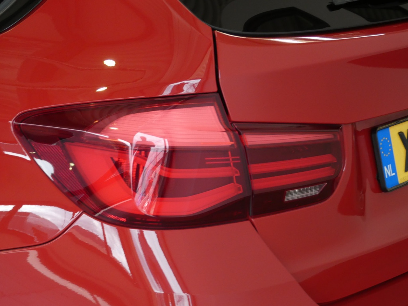 Foto van BMW 330i