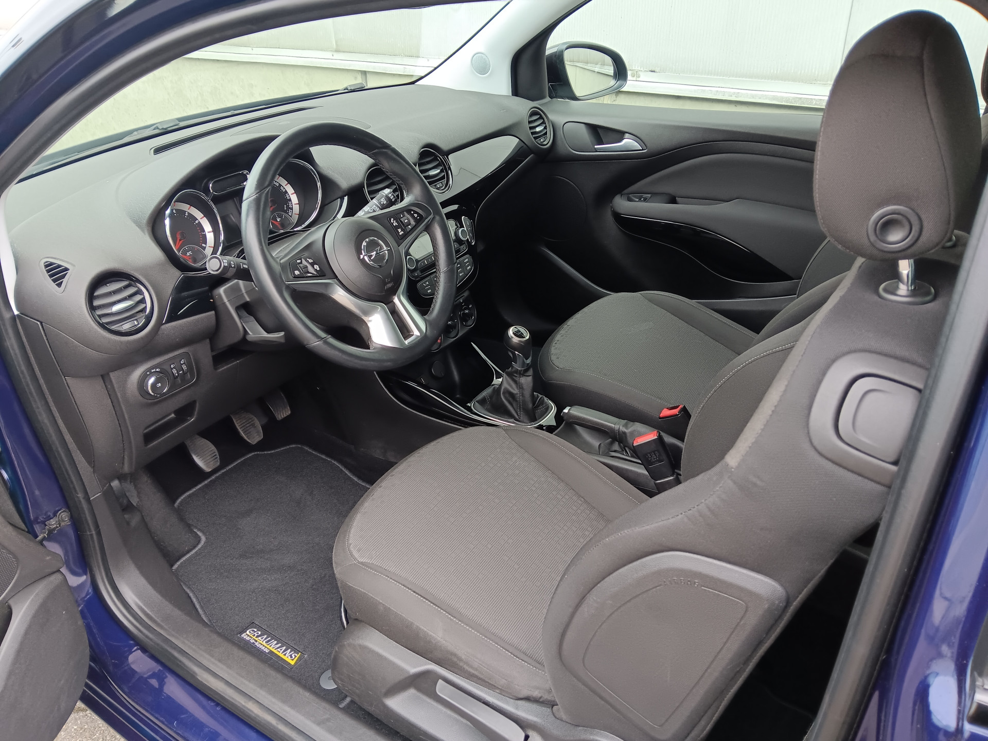 Foto van Opel Adam