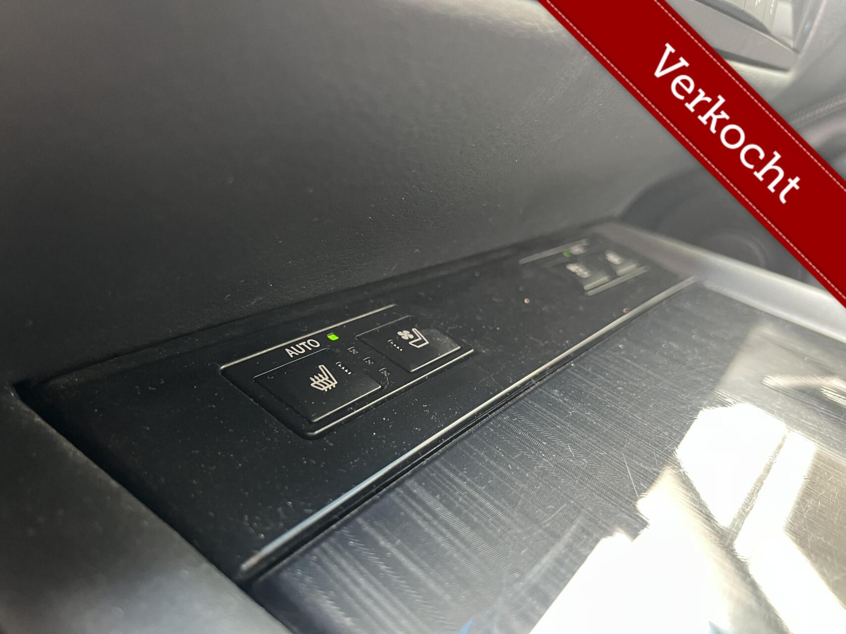 Foto van Lexus Lexus Gs300h