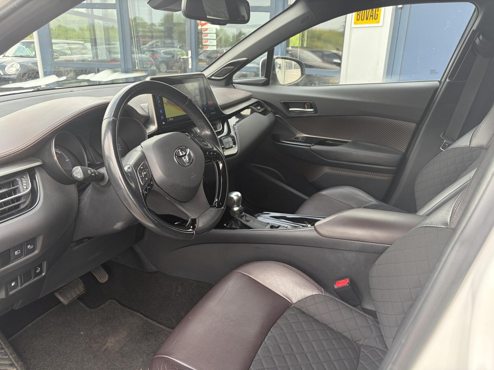 Foto van Toyota Toyota C-hr