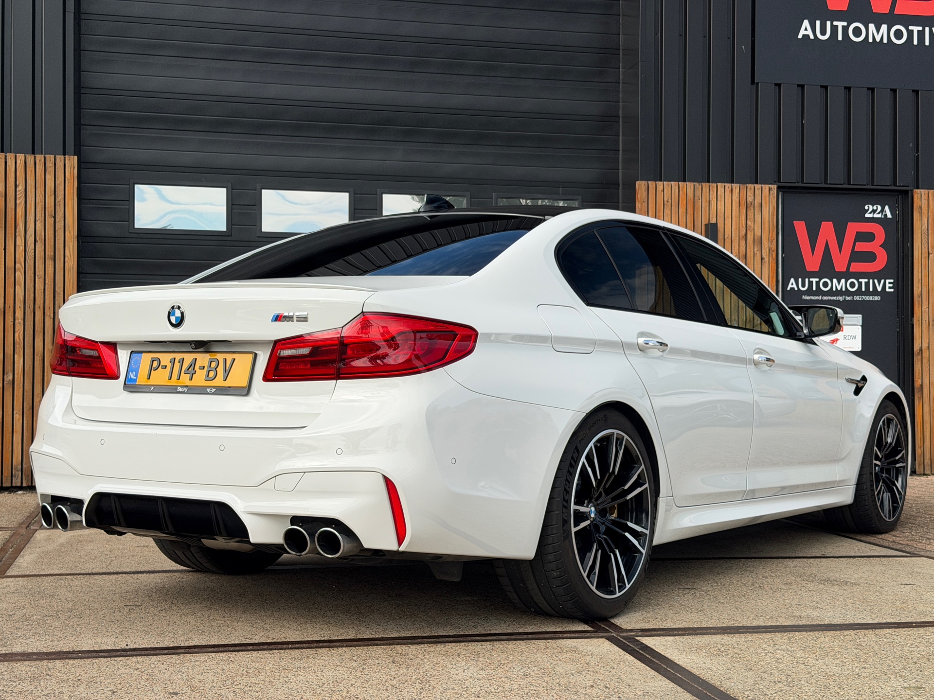 Foto van BMW M5