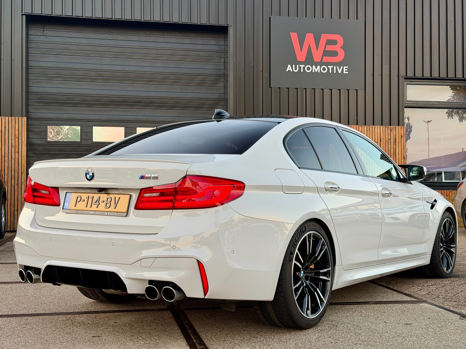 Foto van BMW M5