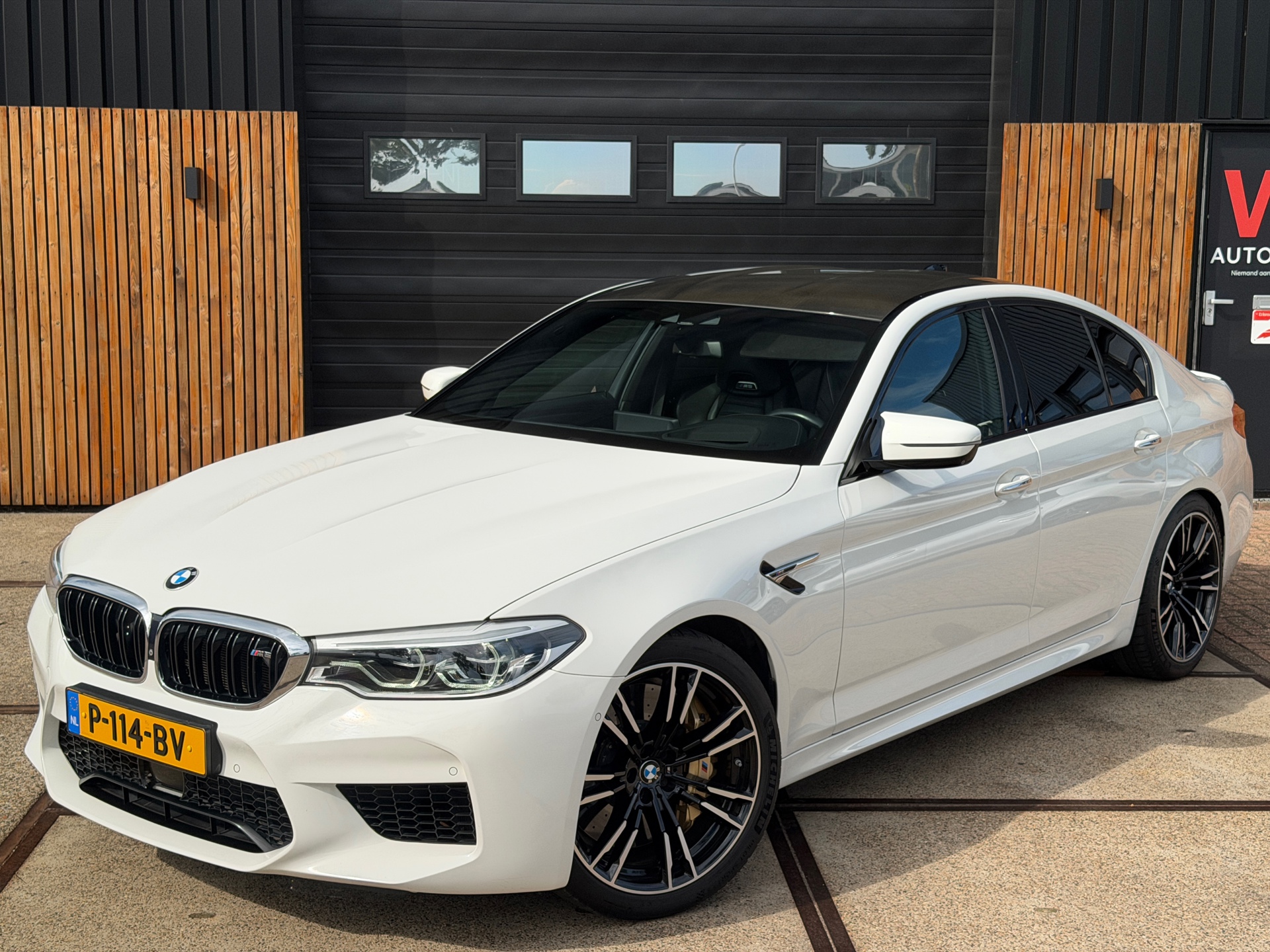 Foto van BMW M5