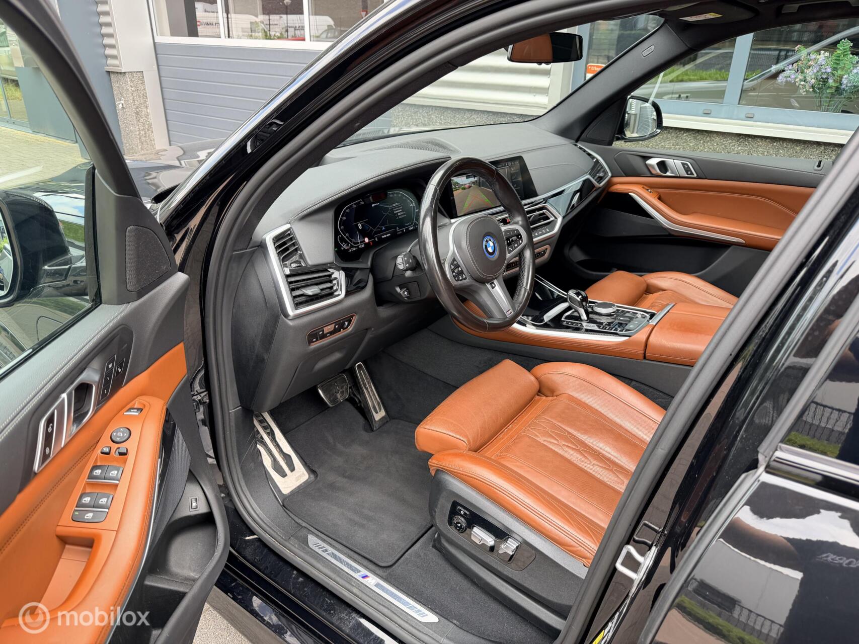 Foto van BMW X5 Xdrive45e
