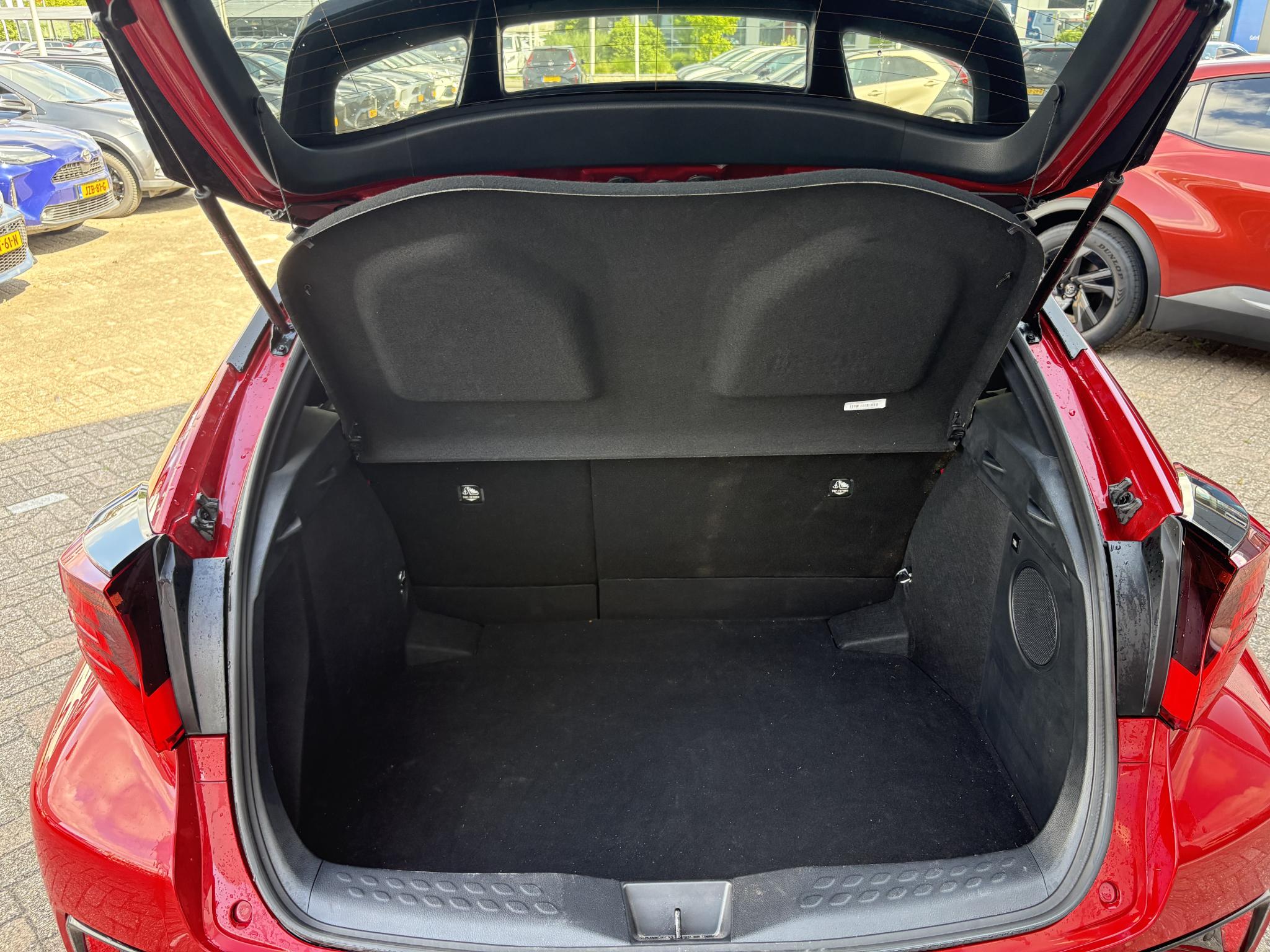 Foto van Toyota Toyota C-hr
