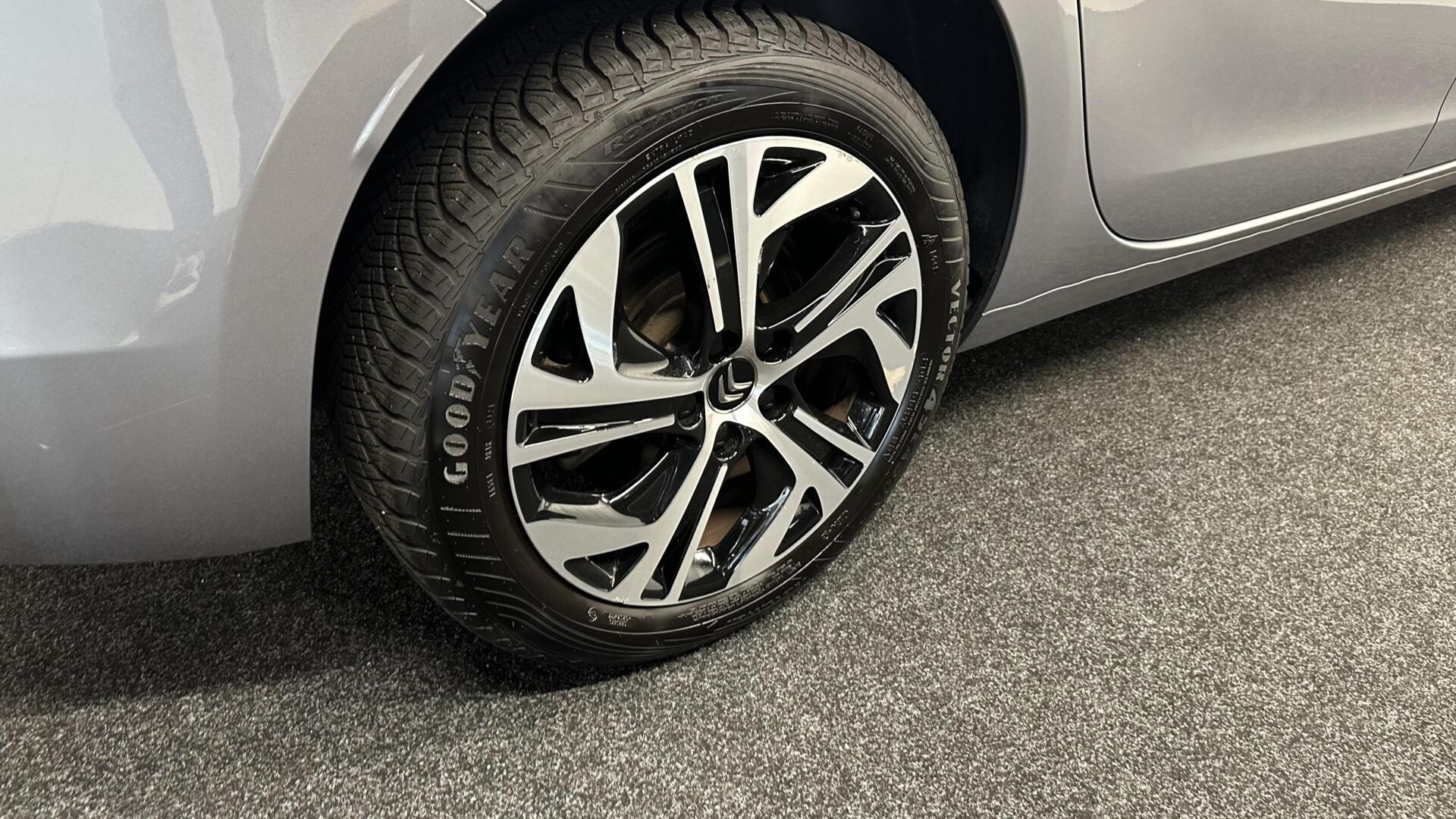 Foto van Citroen Grand C4 Spacetourer
