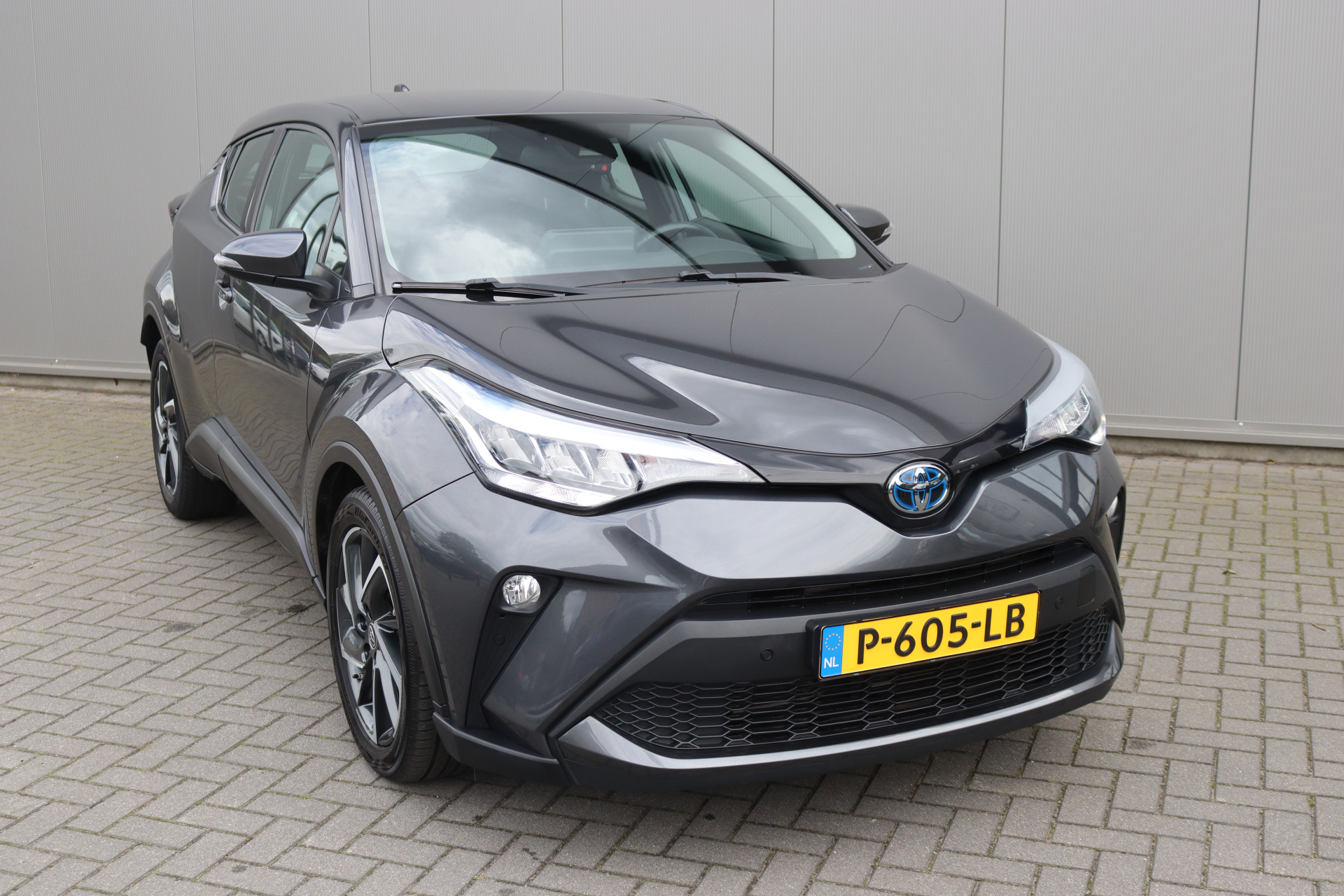 Foto van Toyota C-hr