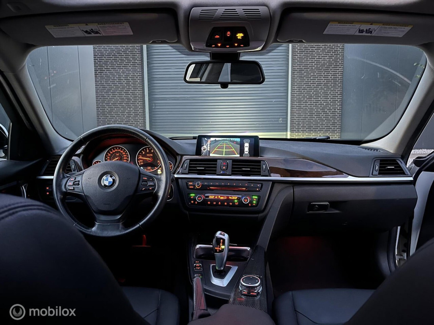 Foto van BMW 320i