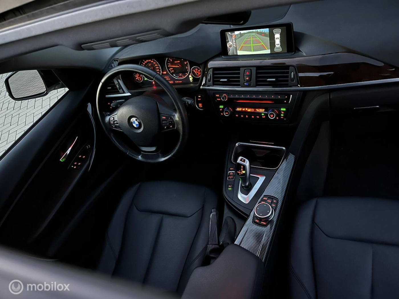 Foto van BMW 320i