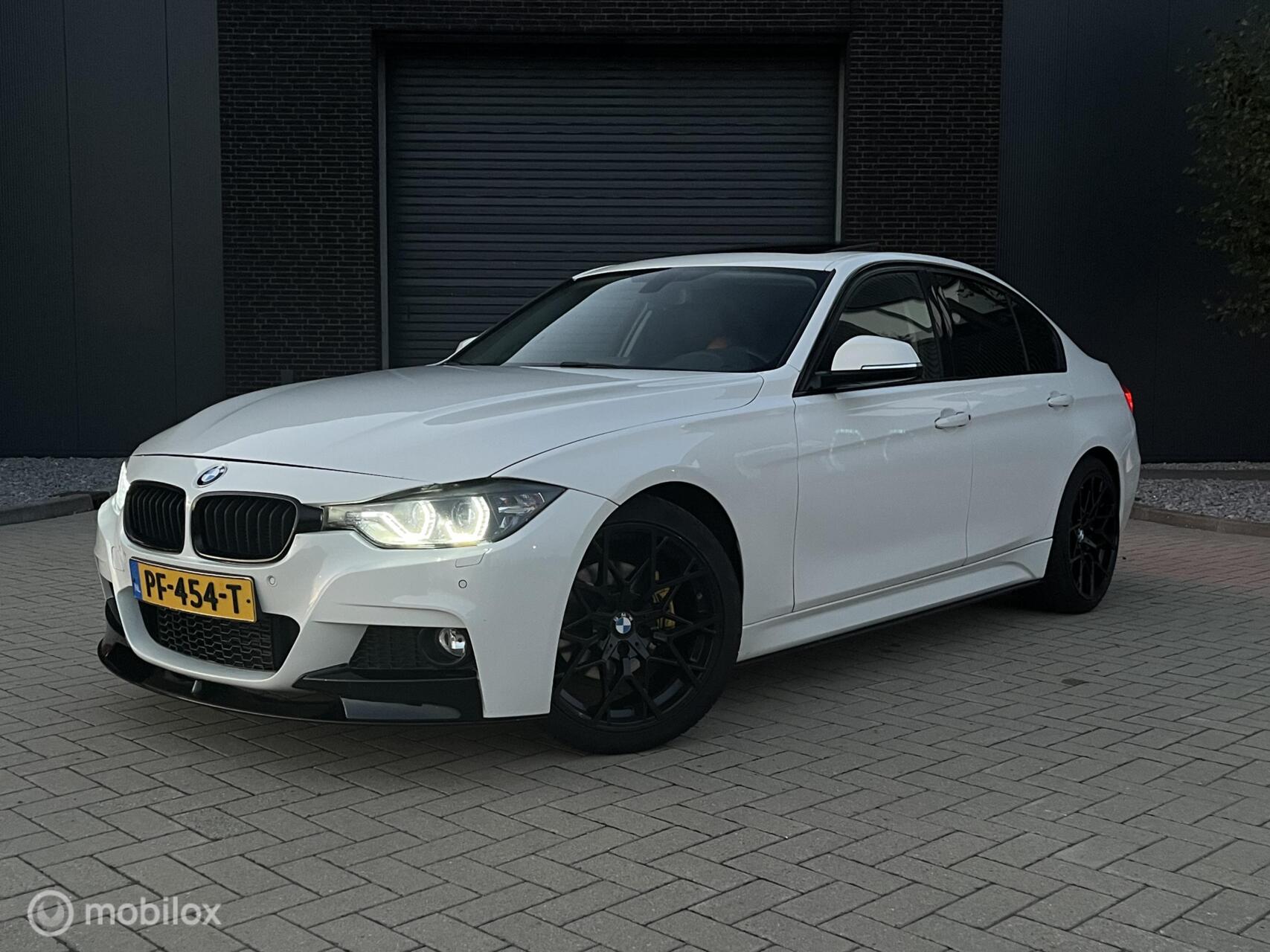Foto van BMW 320i