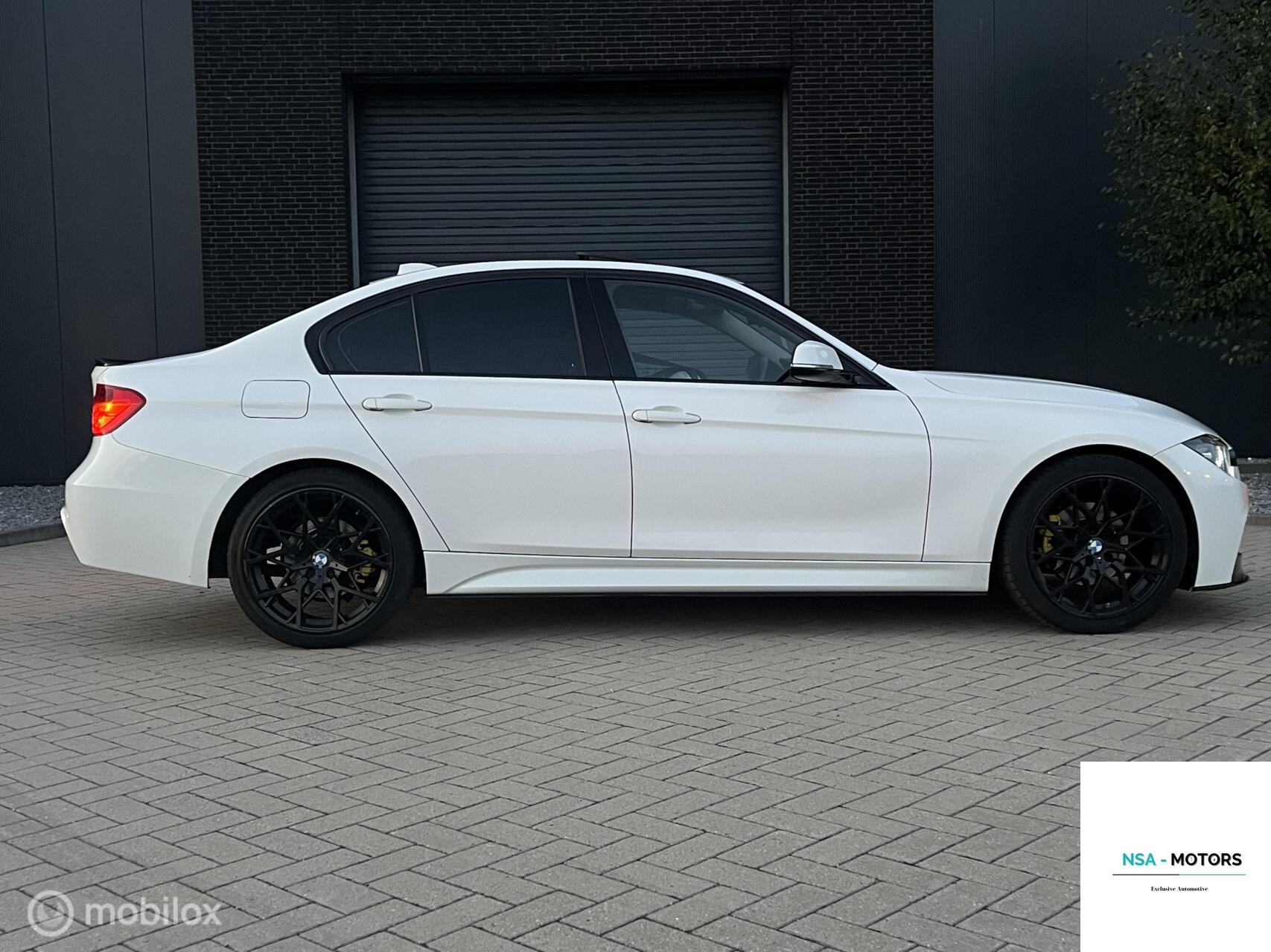 Foto van BMW 320i